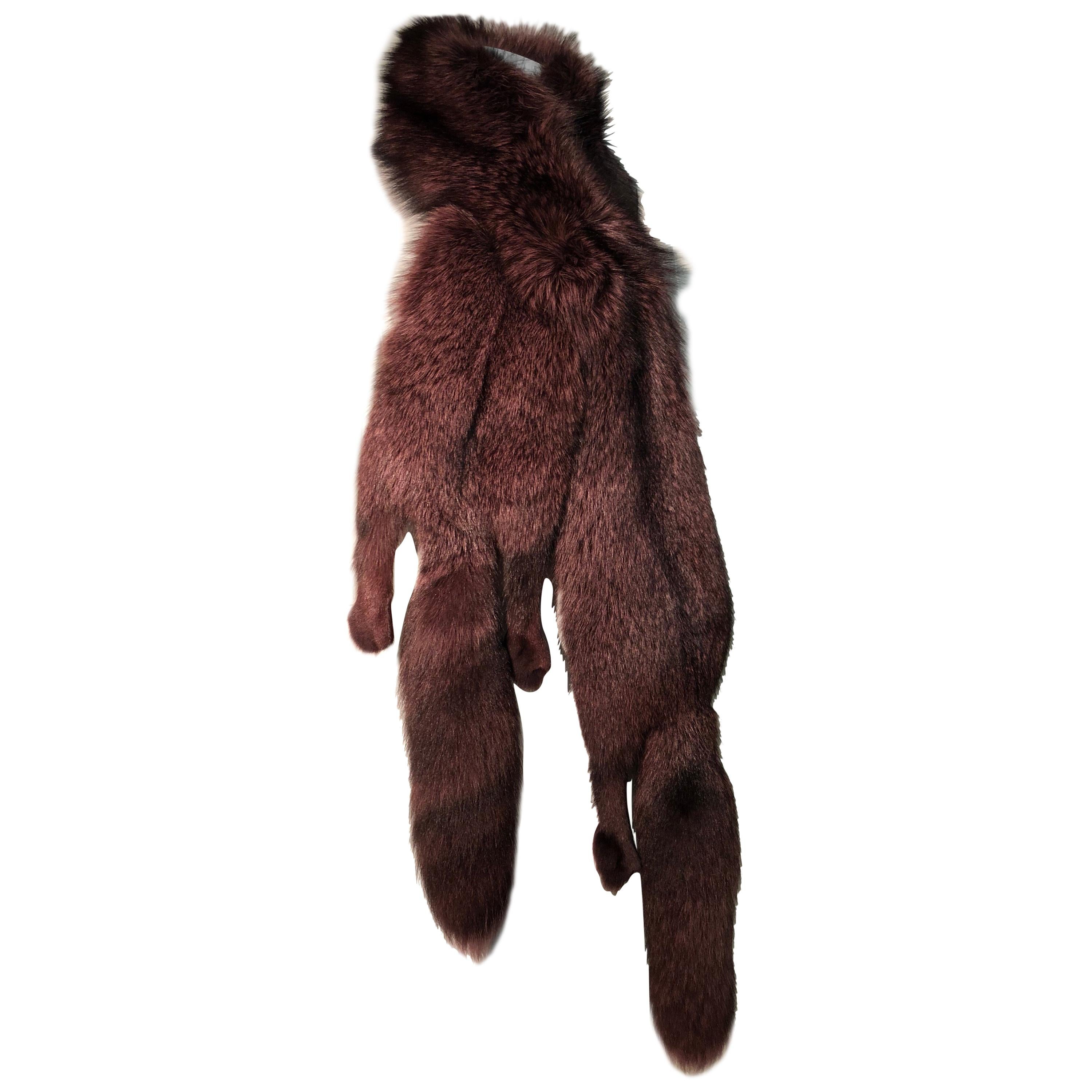 Étole de renard double en peluche profonde des années 1980, recouverte d'un tissu mauve avec queues et pattes de renard en vente
