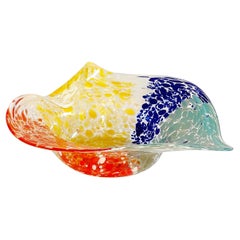1980s Delicate Millefiori Confetti Murano Glass Bowl in Leafy Heart Shape