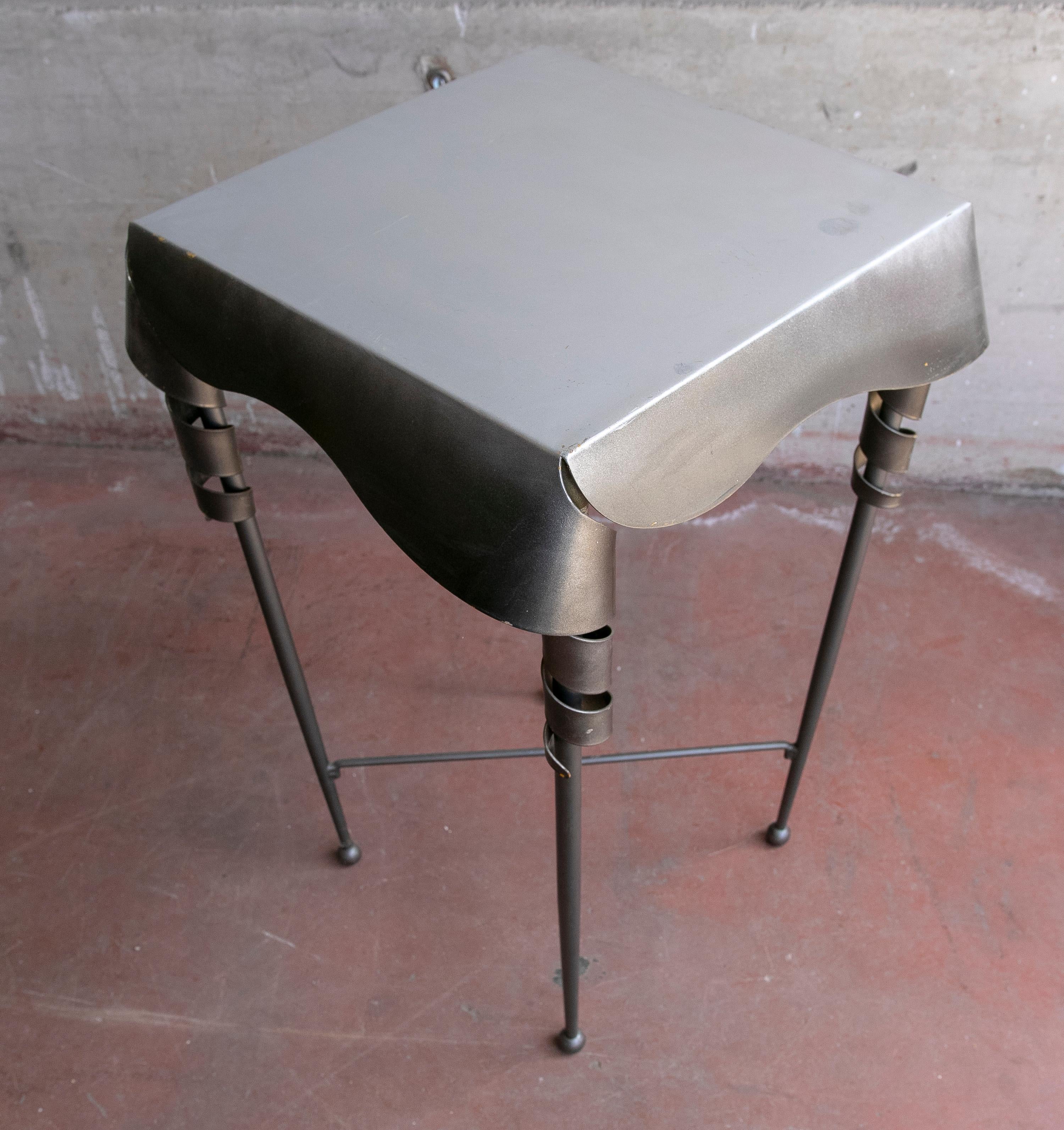 1980s Design Iron Side Table 1