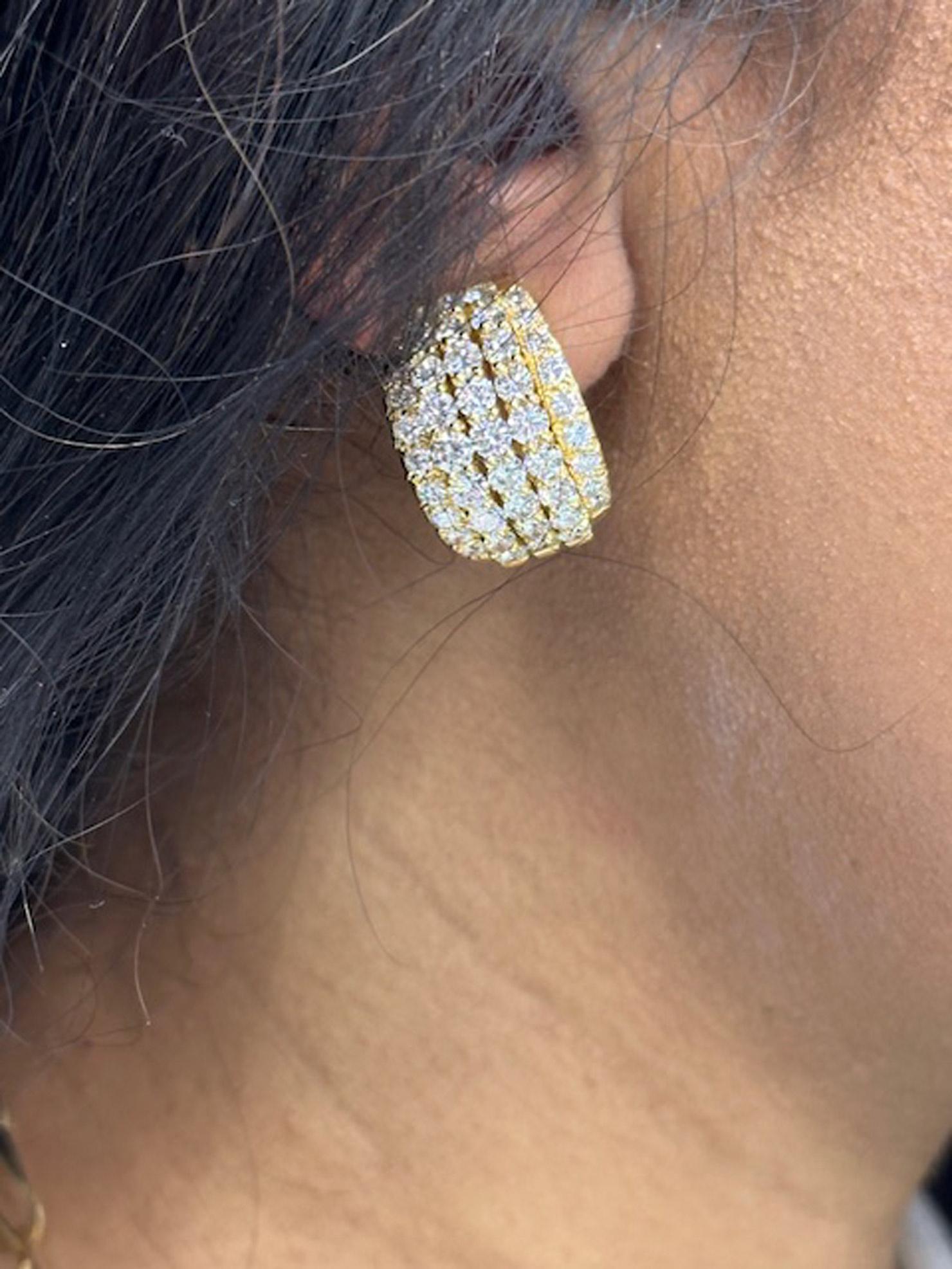 da uomo o donna Fermagli per orecchie in oro 18 carati con diamante degli anni '80 in vendita