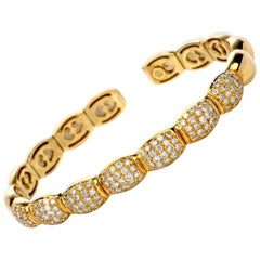 1980s Diamond 18 Karat Yellow Gold Cuff Bangle Bracelet 1980s Diamond 18 Karat Yellow Gold Cuff Bangle Bracelet