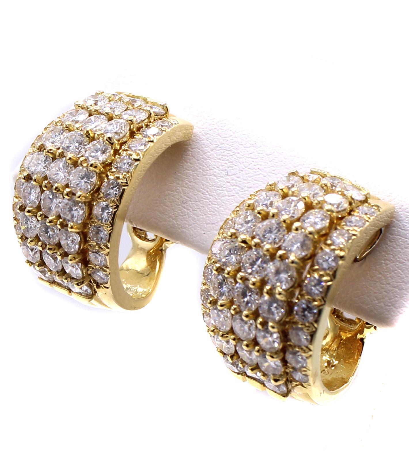 1980er Jahre Diamant Ohrclips aus 18 Karat Gelbgold für Damen oder Herren