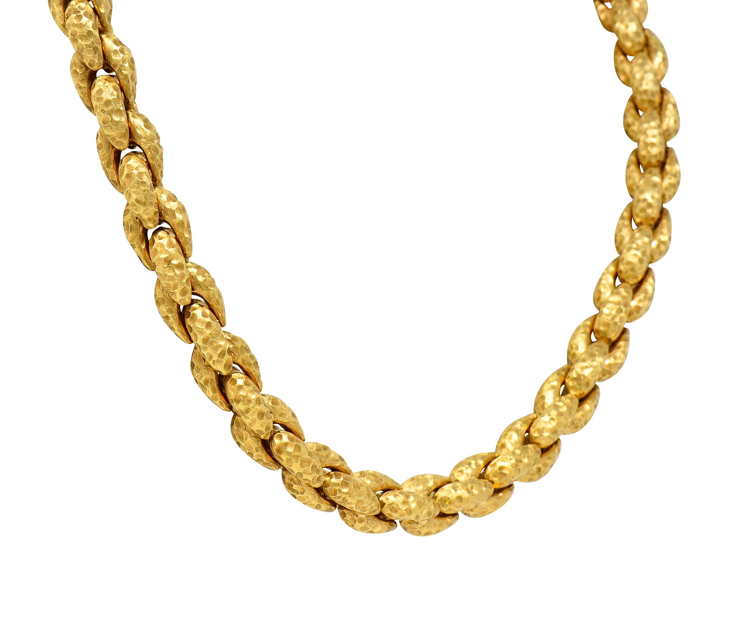 Contemporary 1980s Diamond 18 Karat Yellow Gold Hammered Cable Chain Vintage Necklace