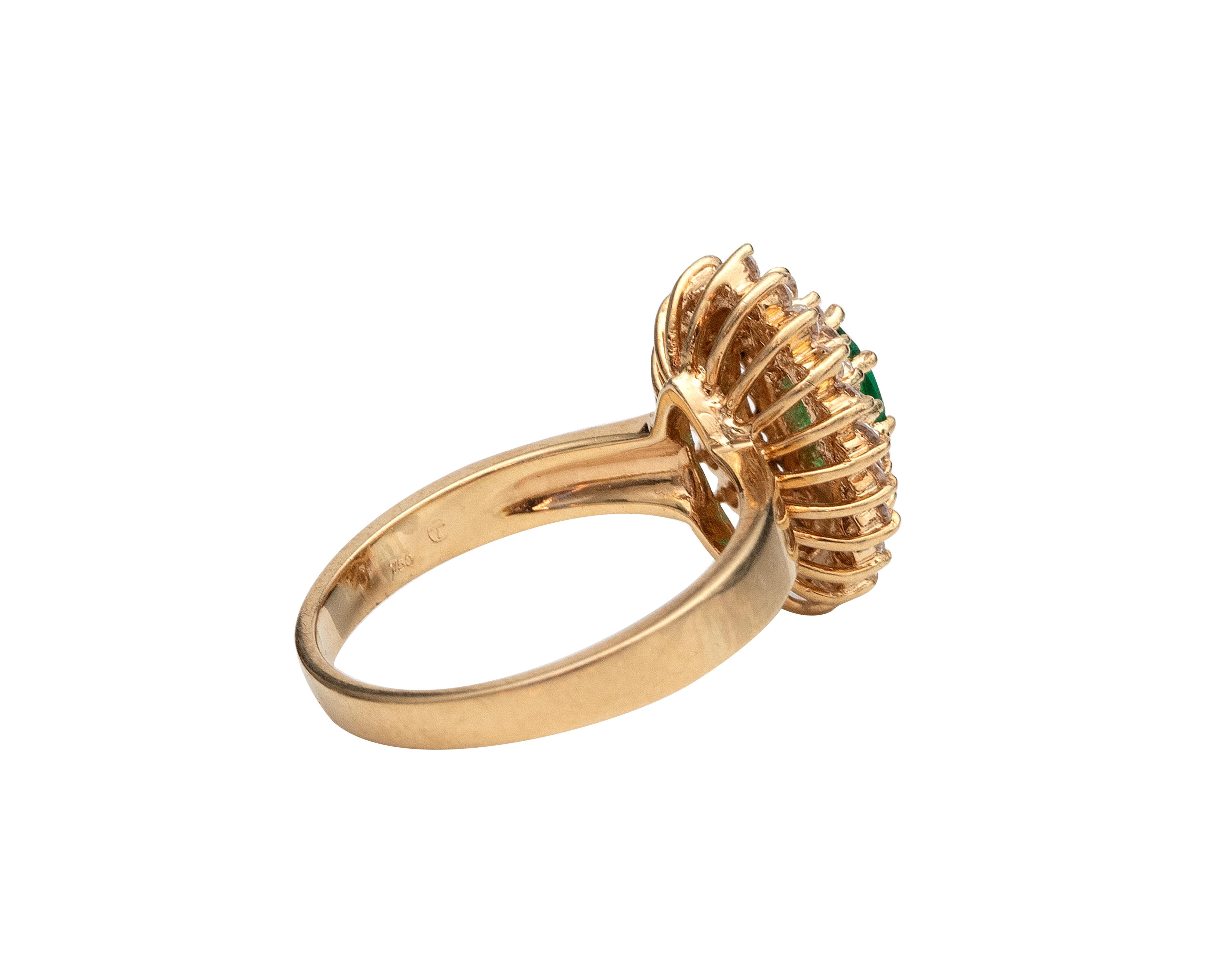Marquise Cut 1980s Diamond and Emerald 18 Karat Yellow Gold Ring For Sale