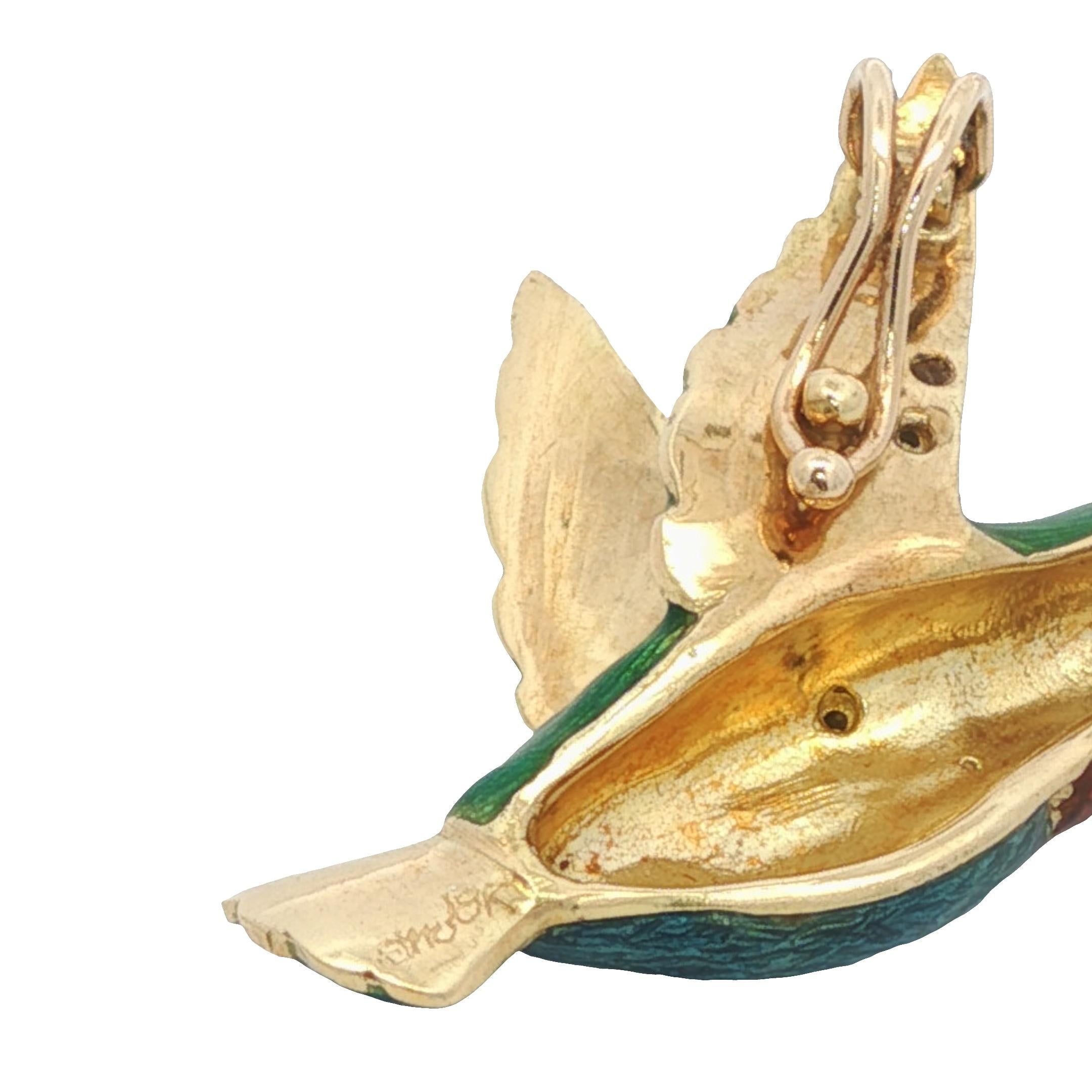 Ciondolo colibrì in oro giallo 18 carati con diamanti e smalto del 1980 in vendita 1