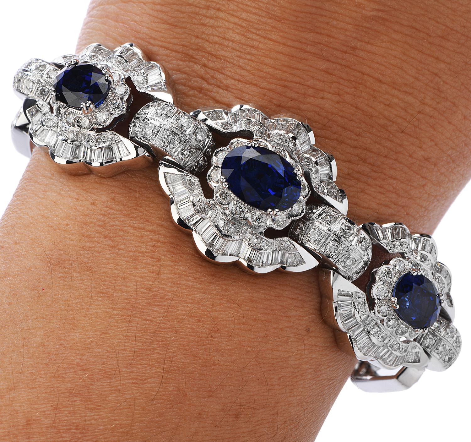 1980's Diamond Blue Sapphire 18K Gold Floral Link Bracelet In Excellent Condition In Miami, FL