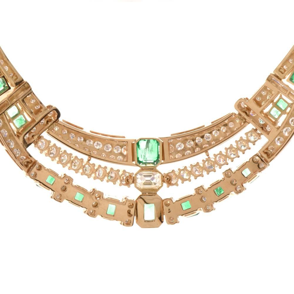 Women's 1980s Diamond Emerald 18 Karat Yellow Gold Link Necklace