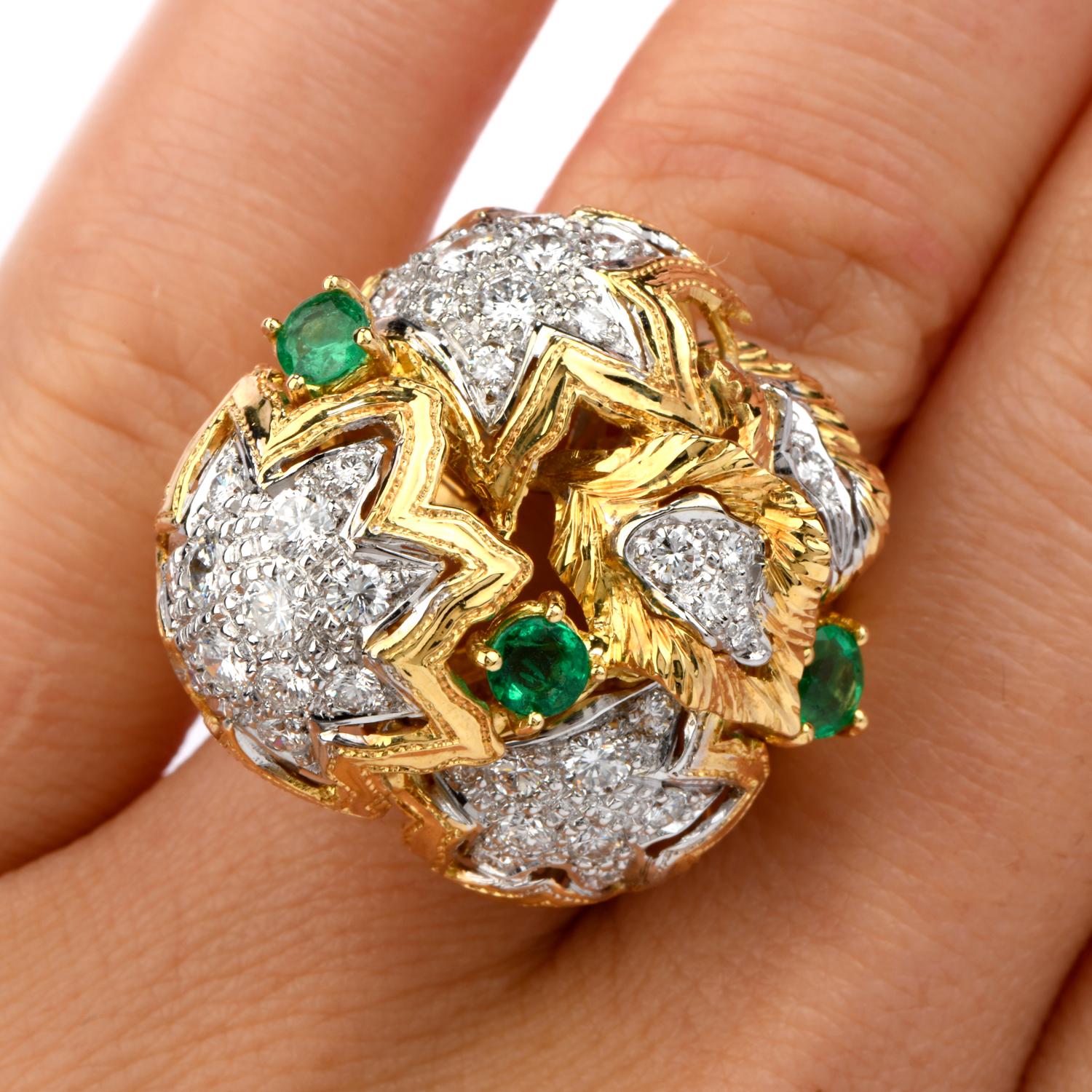 Modern 1980s Diamond Emerald 18 Karat Gold Large Star Cocktail Bombe Ring