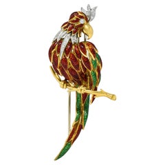 1980's Diamond Enamel 18 Karat Two-Tone Gold Vintage Parrot Brooch