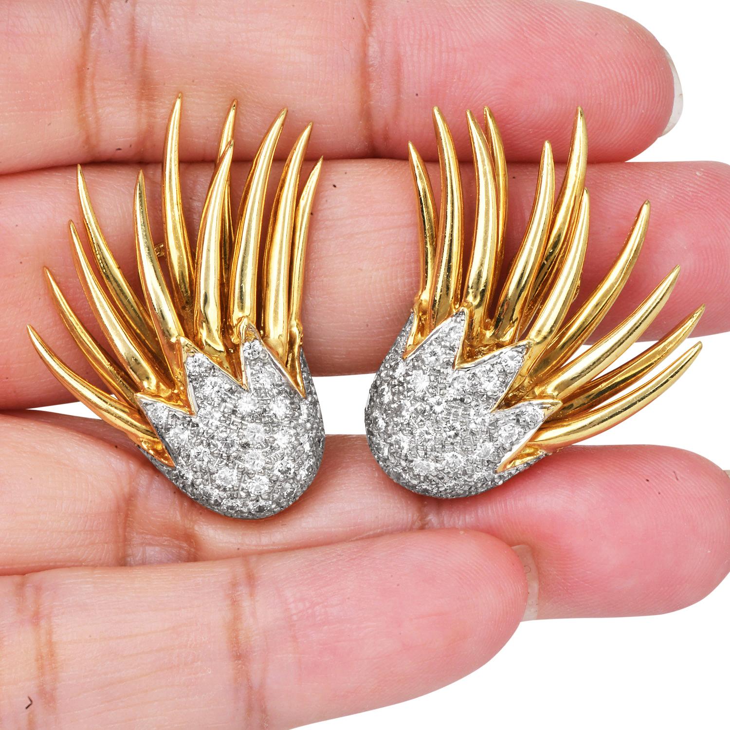 Orecchini a clip in oro 18 carati con diamante e fiamma del fuoco degli anni '80 in vendita 2