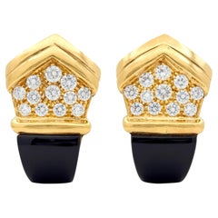 Orecchini a cerchio con diamante e onice degli anni '80 in oro giallo 18 carati Vintage