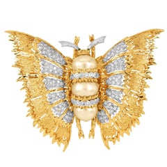 1980s Diamond, Pearl & Emerald 18K Gold Butterfly Pin Brooch Pendant