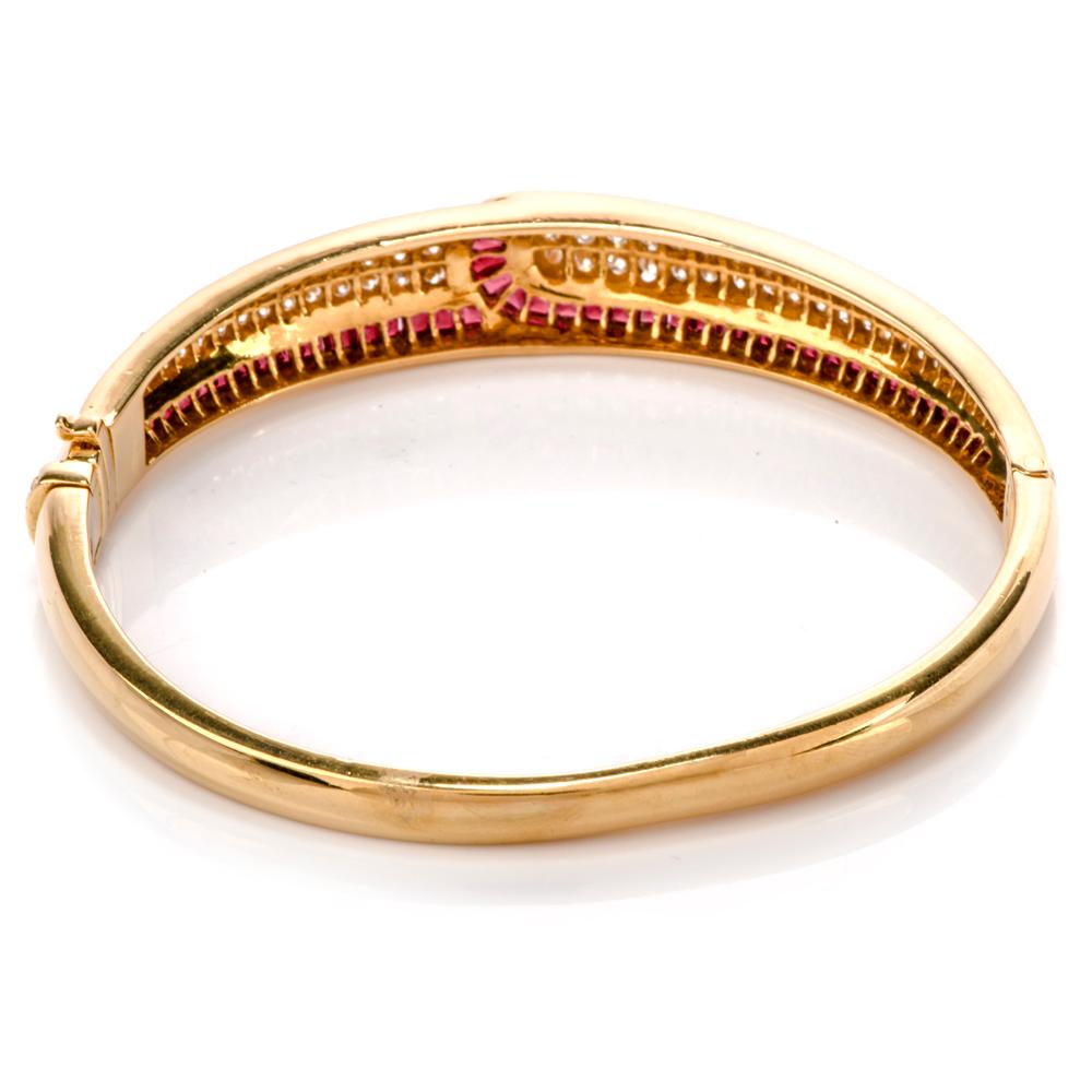 Round Cut 1980s Diamond Ruby 18 Karat Gold Bangle Bracelet