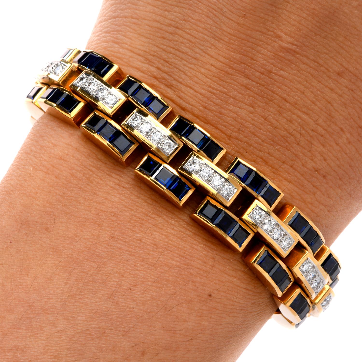 1980s Diamond Sapphire 18 Karat Gold Wide Panther Link Bracelet In Excellent Condition In Miami, FL