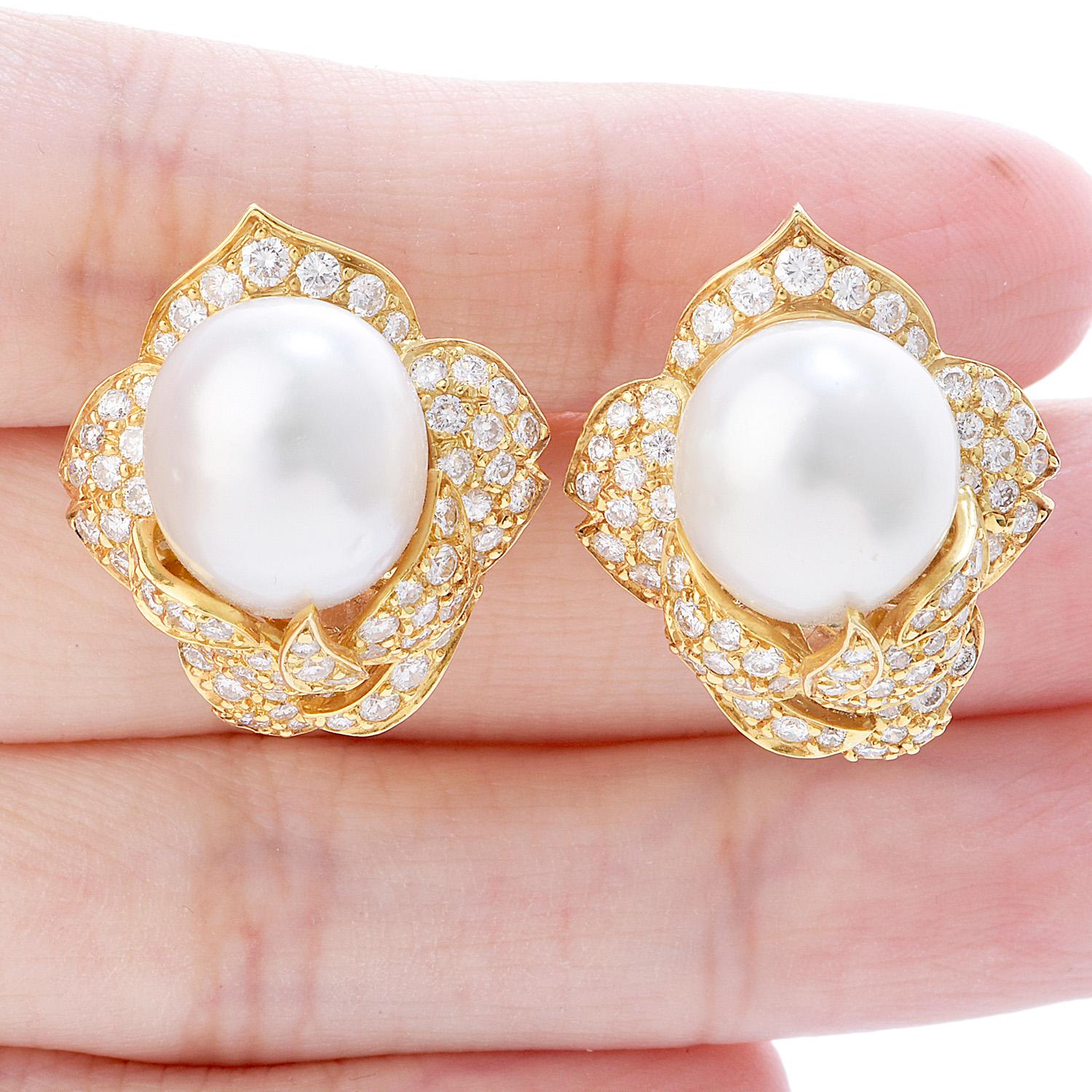 Modern 1980's Diamond South Sea Pearl 18K Gold Cluster Floral Clip On Earrings