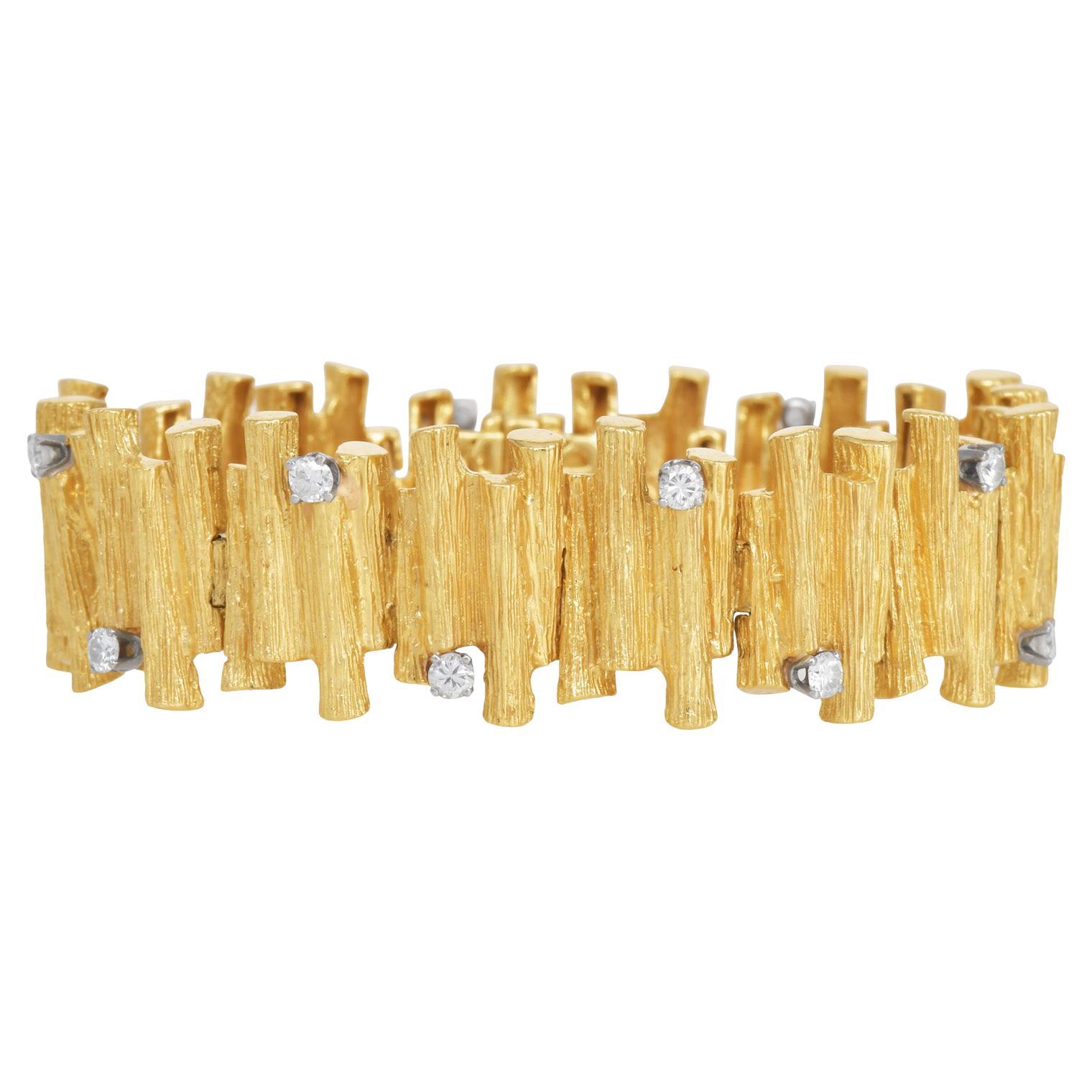 Bracelet en or 18K avec diamants et bambous texturés des années 1980
