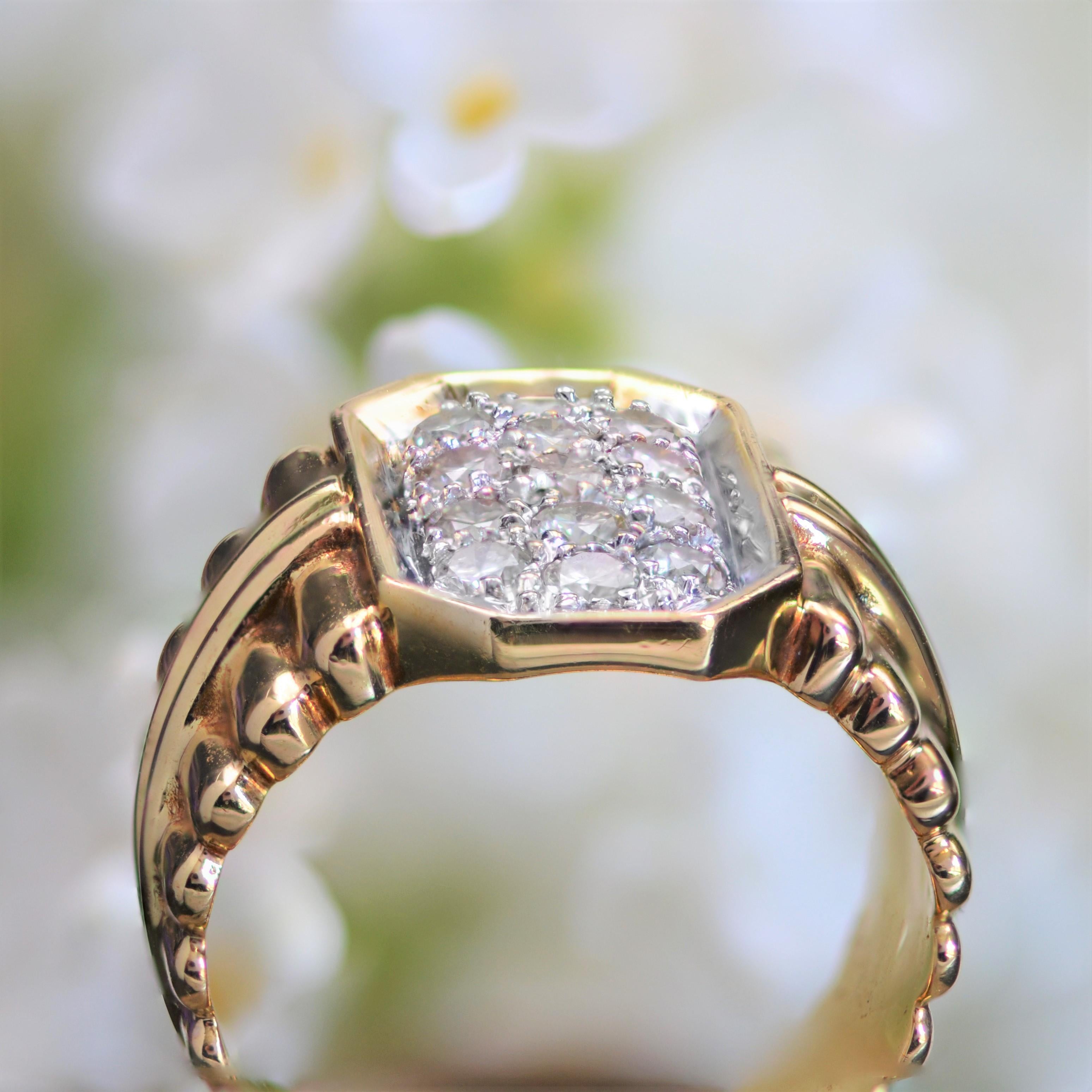 1980s Diamonds 18 Karat Yellow Gold Gadrooned Retro Ring For Sale 5