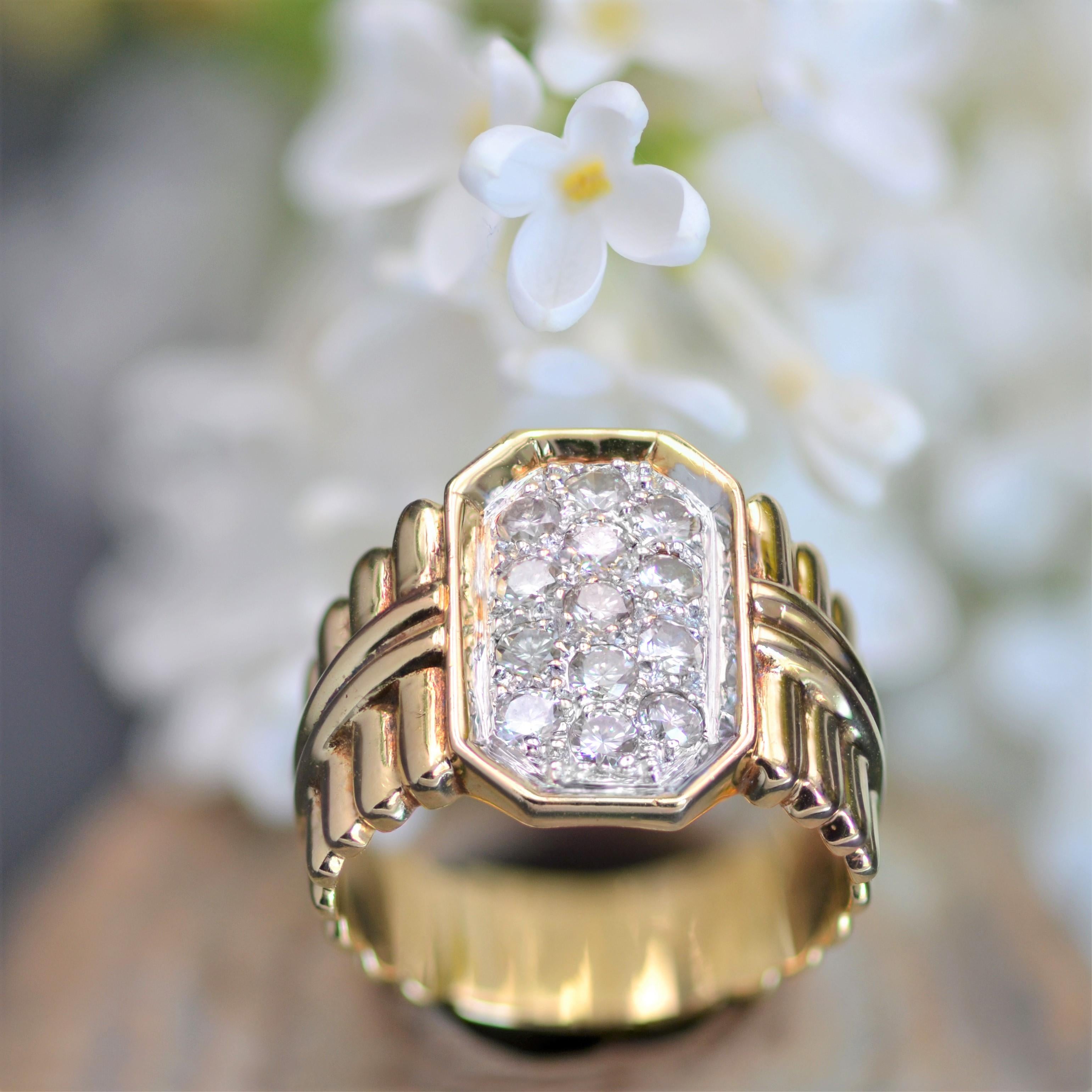 1980s Diamonds 18 Karat Yellow Gold Gadrooned Retro Ring For Sale 9