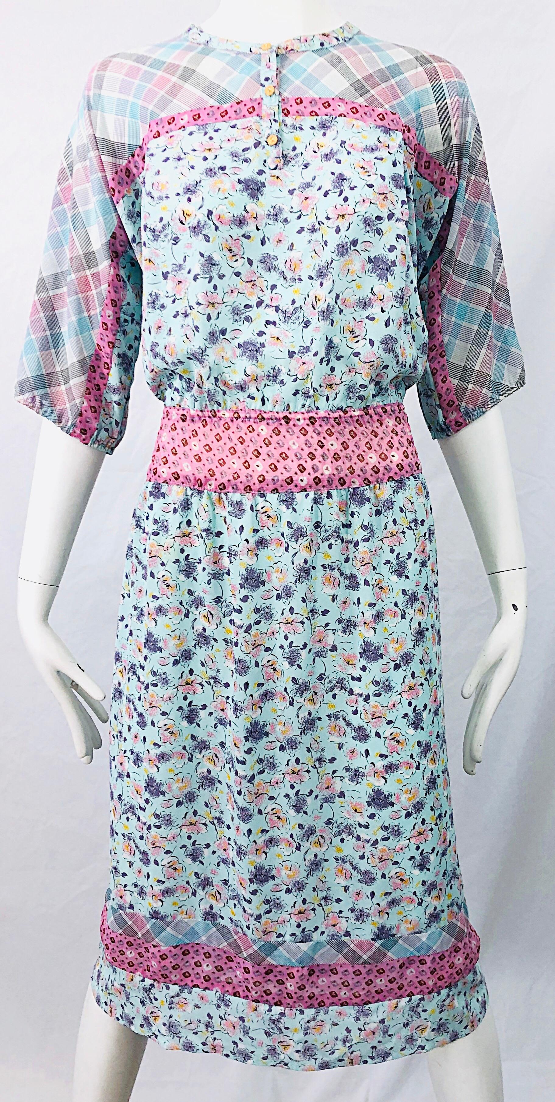 1980s Diane Freis Silk Blue + Pink Flowers and Plaid Stripes Vintage 80s Dress For Sale 4