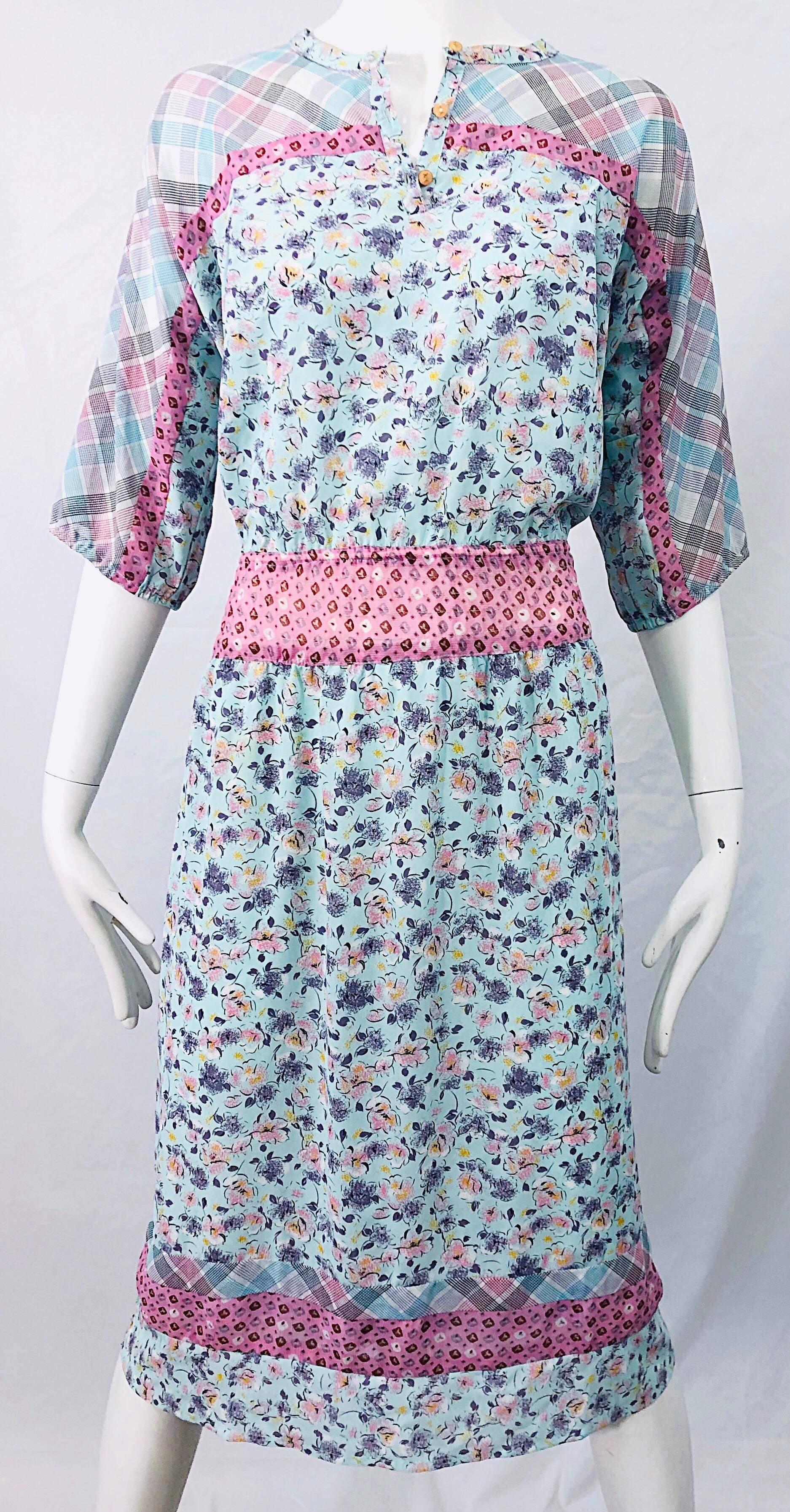 1980s Diane Freis Silk Blue + Pink Flowers and Plaid Stripes Vintage 80s Dress For Sale 5