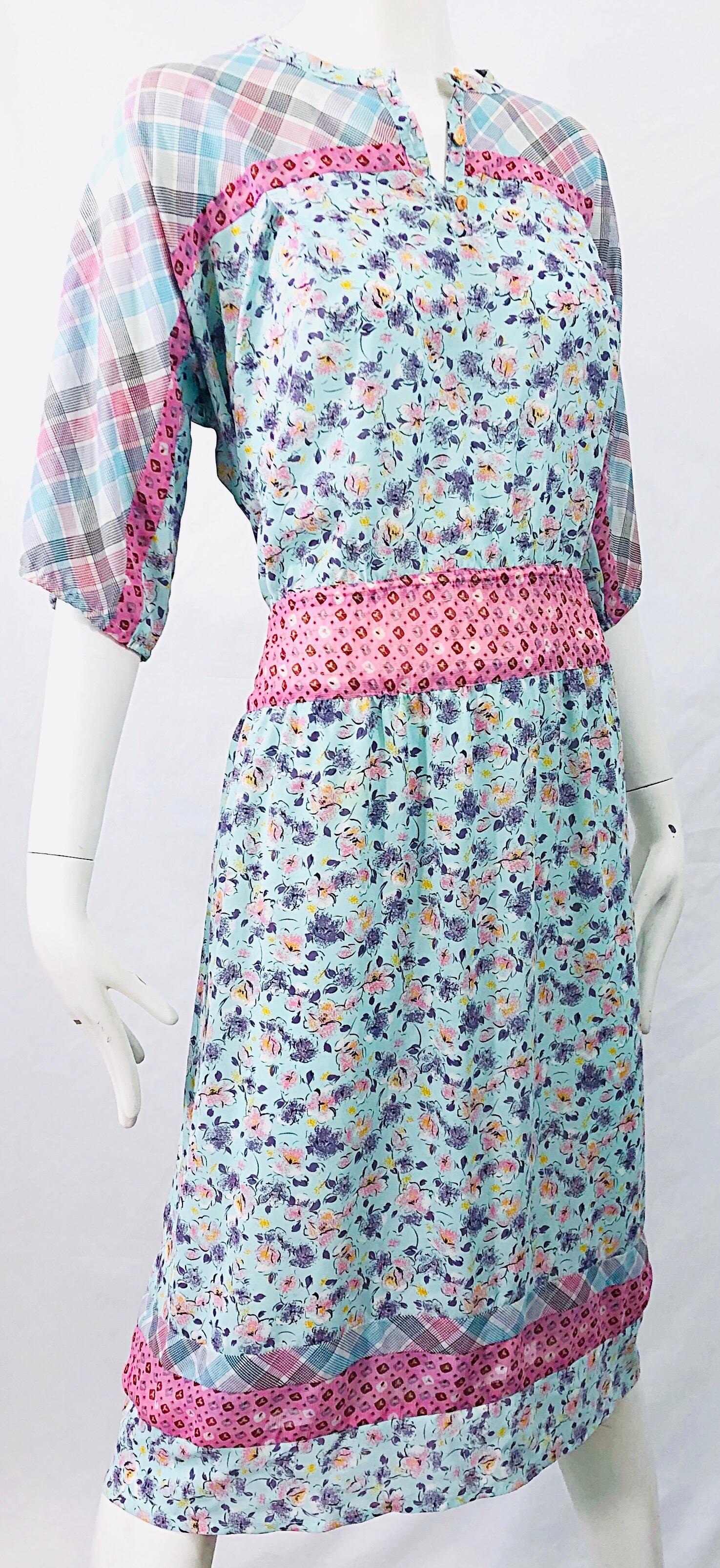 1980s Diane Freis Silk Blue + Pink Flowers and Plaid Stripes Vintage 80s Dress For Sale 7