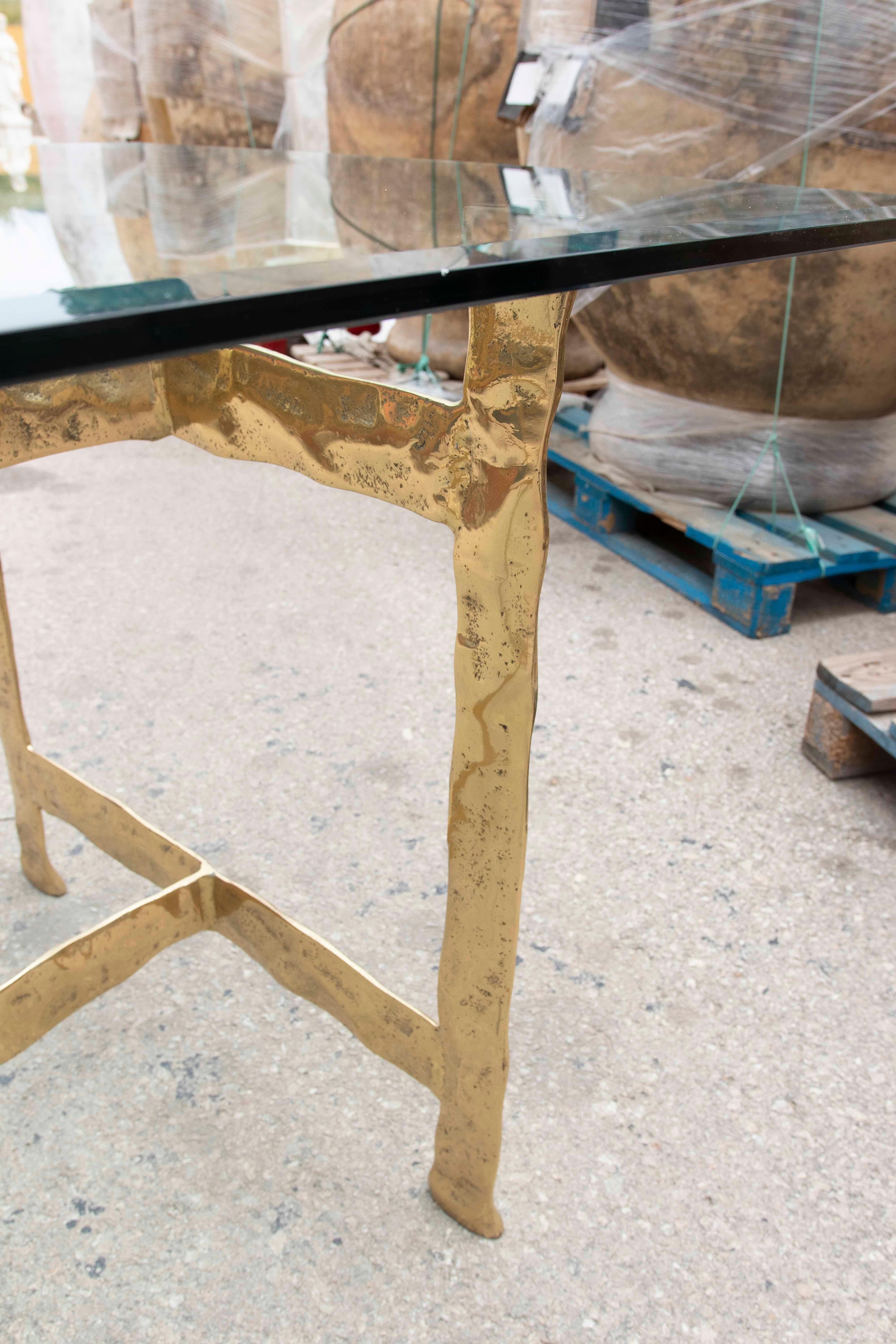 1980s Dining Table with Hammered Brass Frame and Glass Top For Sale 10