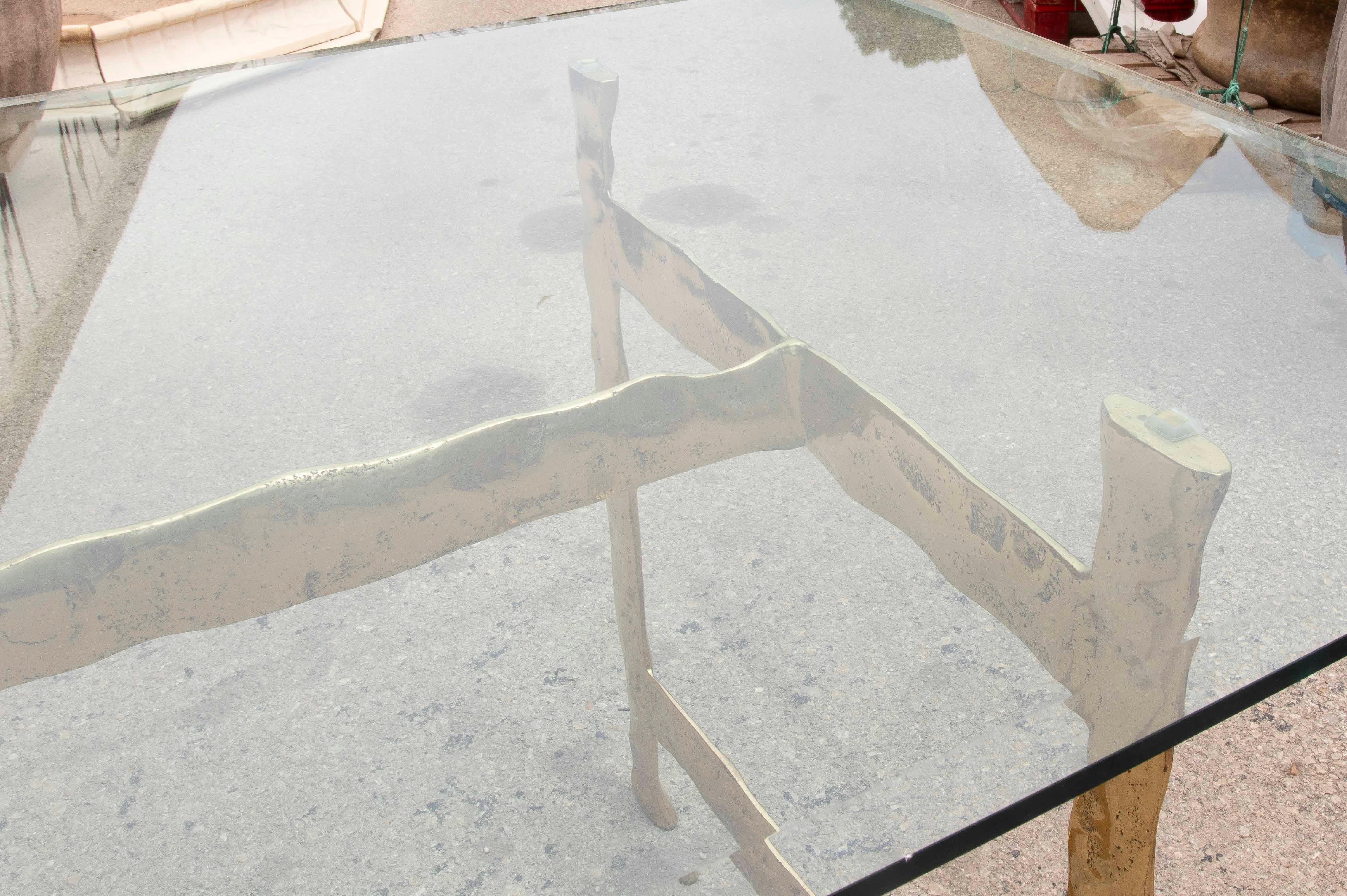 1980s Dining Table with Hammered Brass Frame and Glass Top For Sale 3