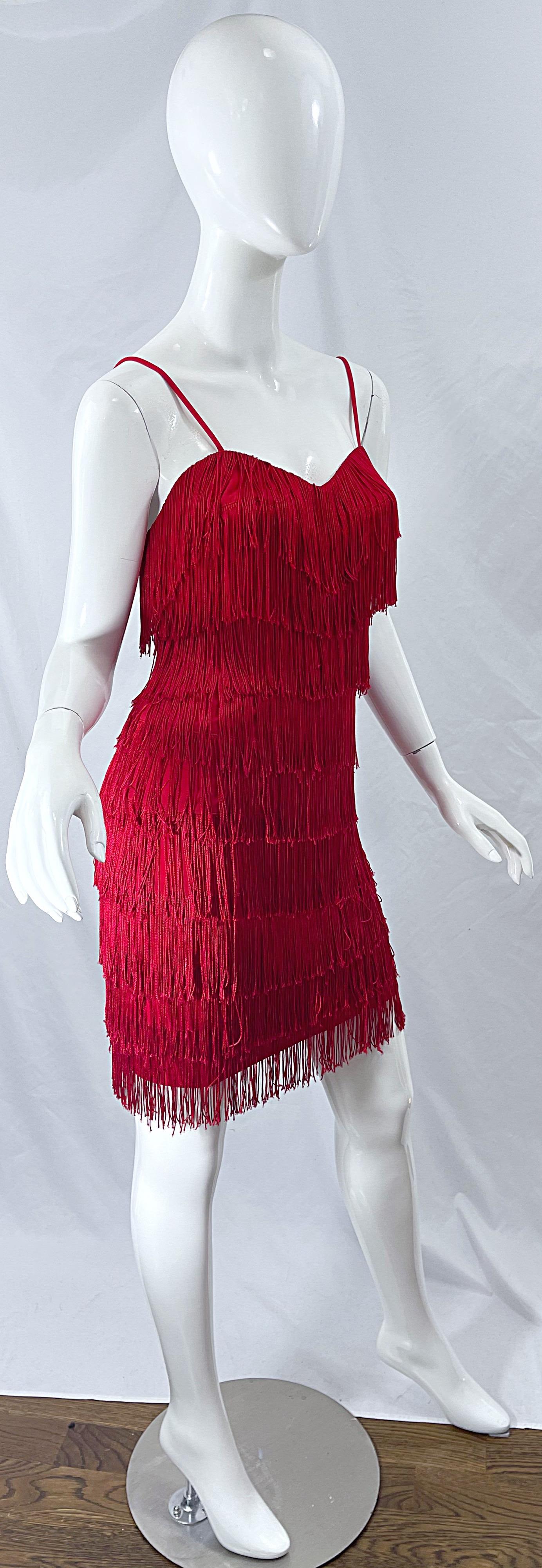 1920er Vintage 80er Jahre lippenstiftrotes Minikleid mit Fransen Größe 6 aus Jersey 6