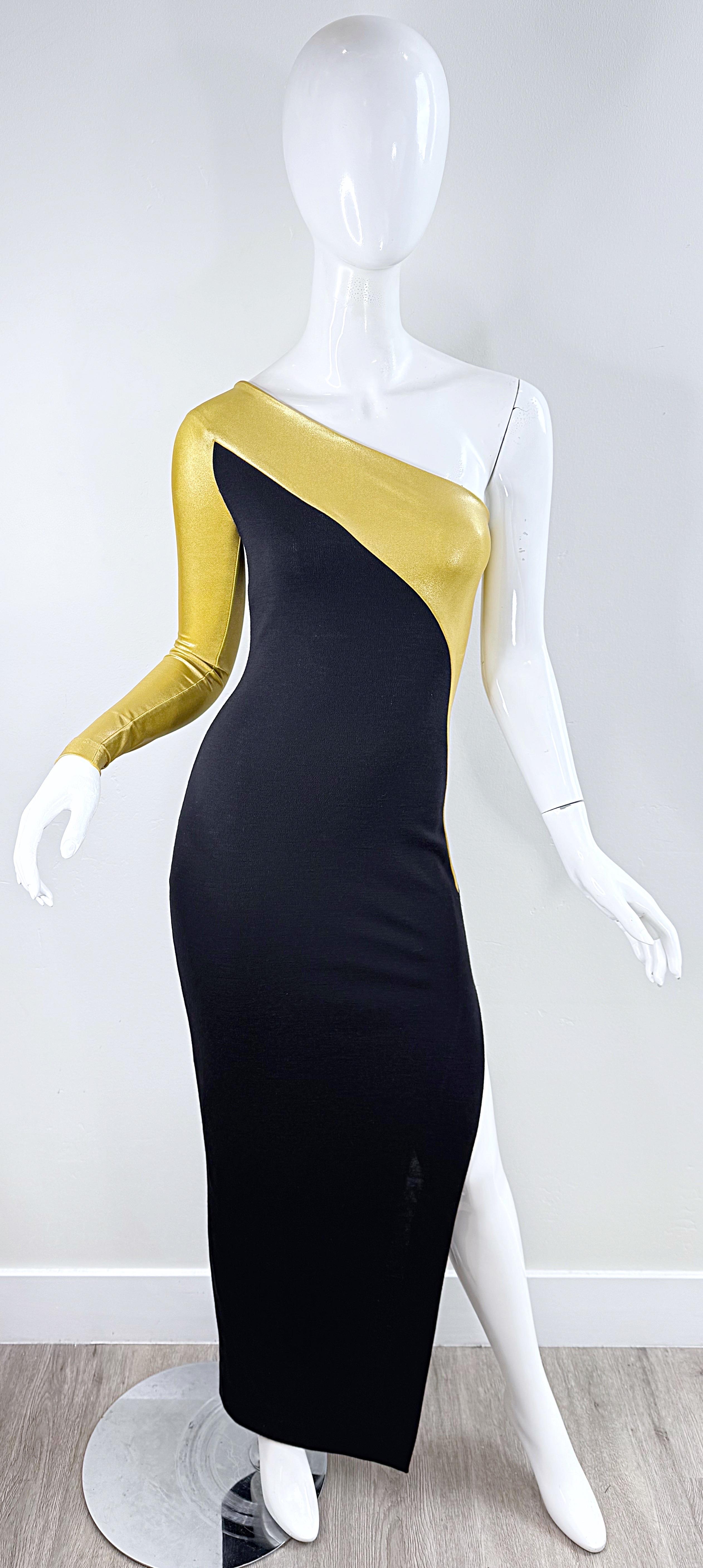 1980s Donna Karan New York Gold & Black One‑Shoulder Bodycon Stretch‑Wool Gown In Excellent Condition For Sale In San Diego, CA
