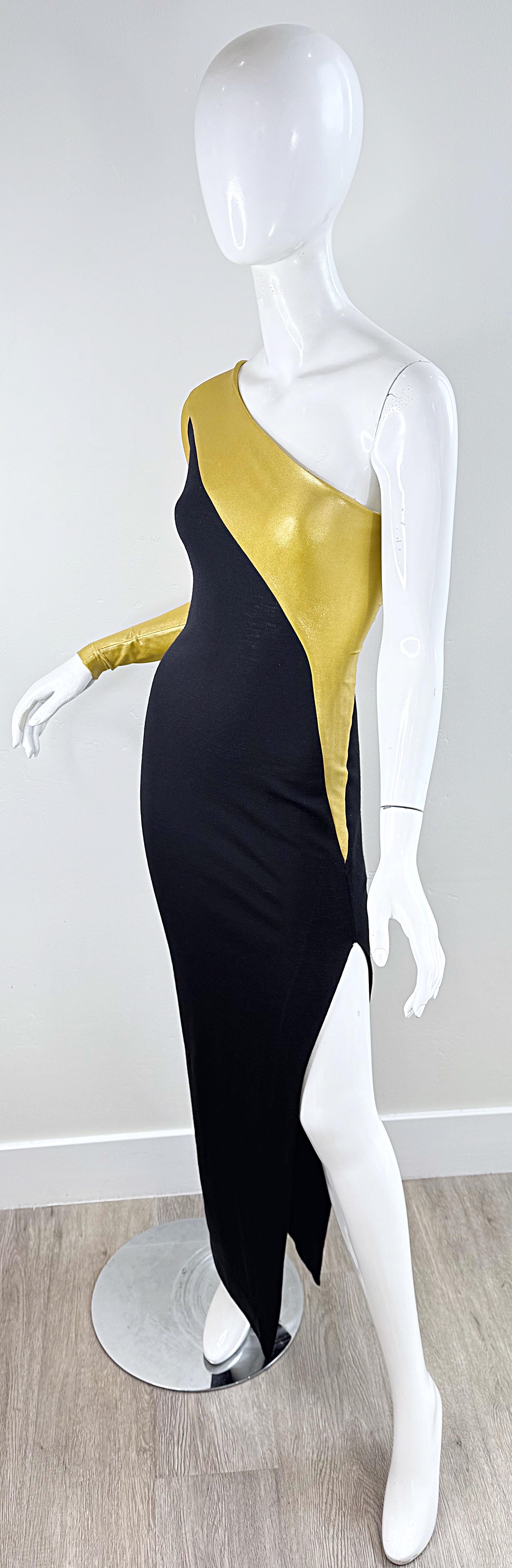 1980s Donna Karan New York Gold & Black One‑Shoulder Bodycon Stretch‑Wool Gown For Sale 1