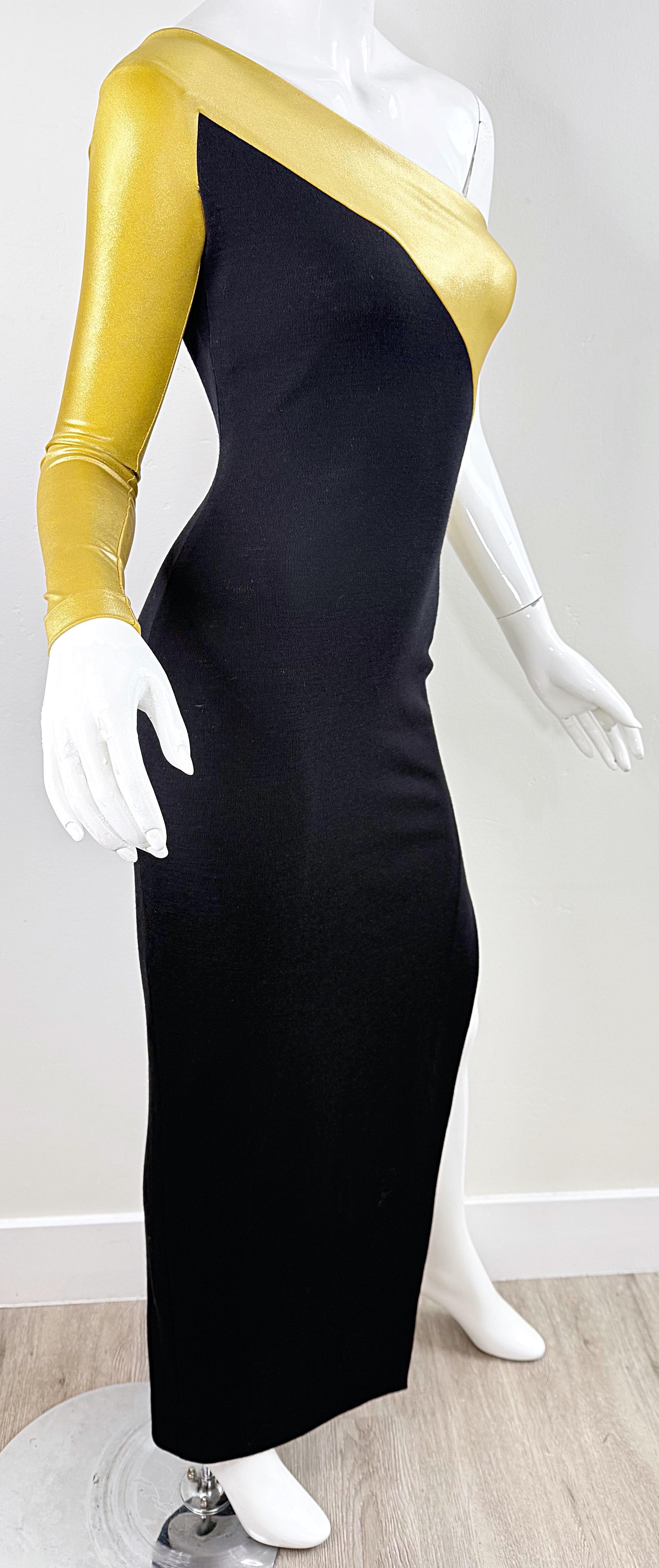 1980s Donna Karan New York Gold & Black One‑Shoulder Bodycon Stretch‑Wool Gown For Sale 4