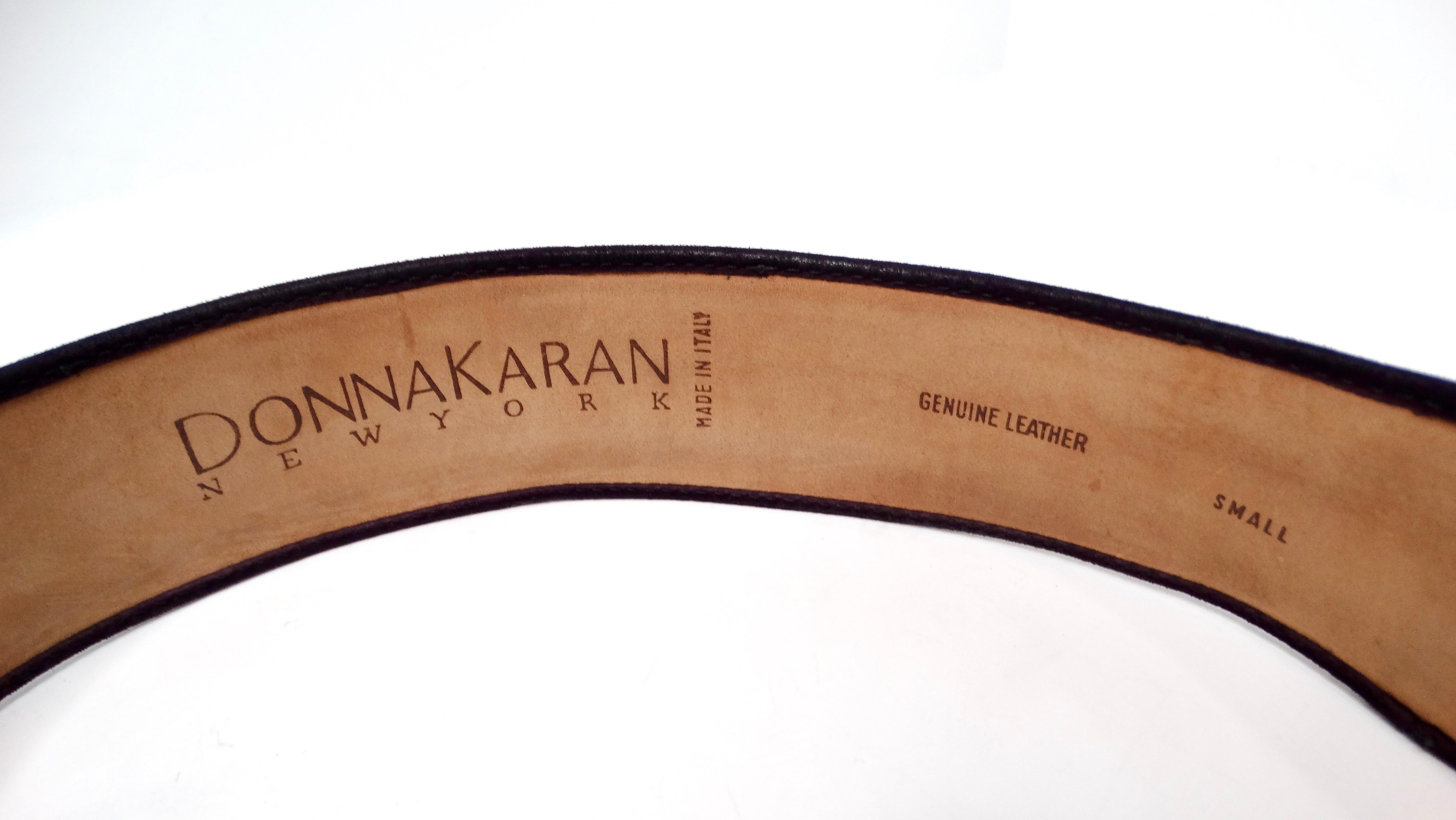 Cinturón grueso de piel de ante morada de Donna Karan de los años 80 1