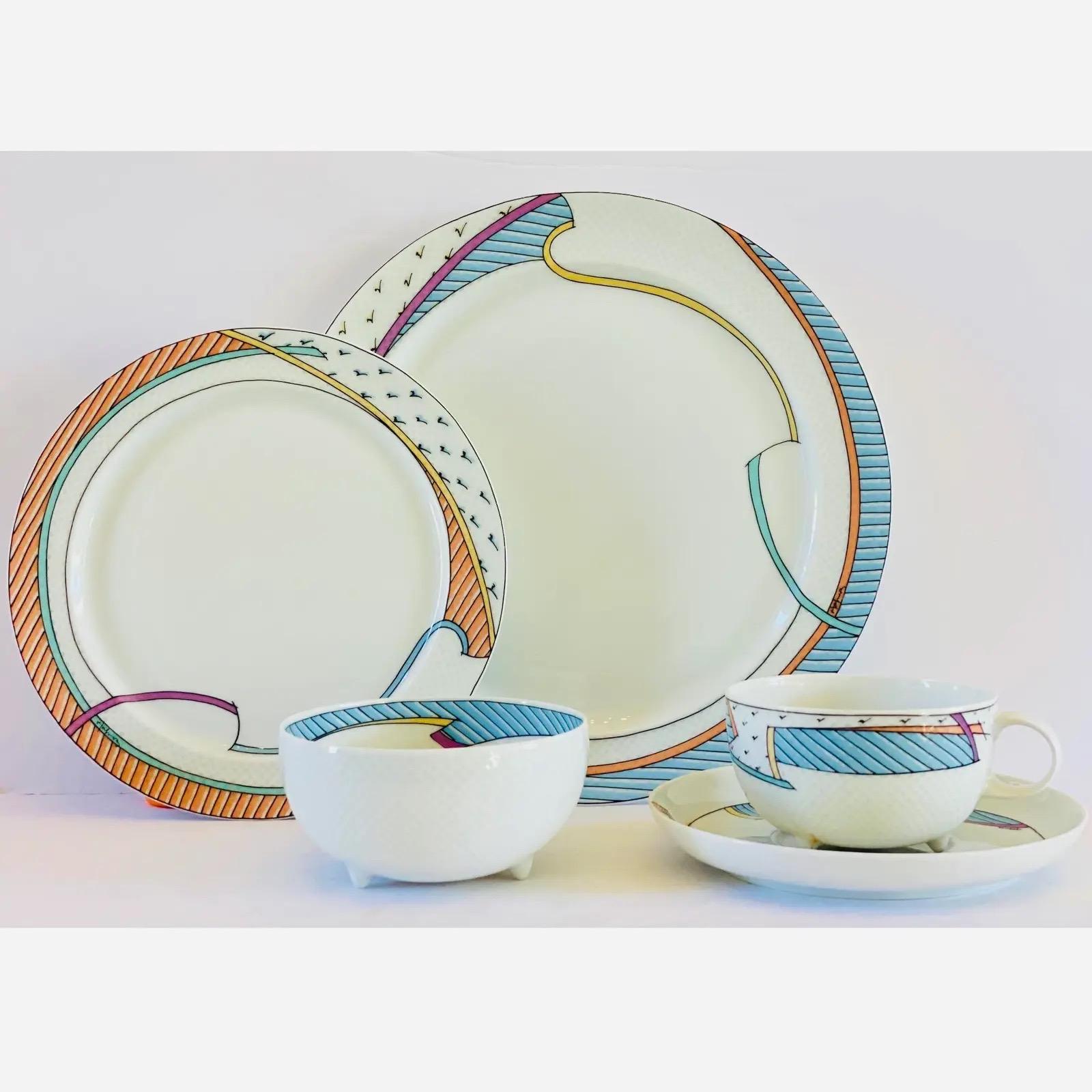 Late 20th Century 1980s Dorothy Hafner for Rosenthal New Wave Postmodern Dinnerware Service for 4