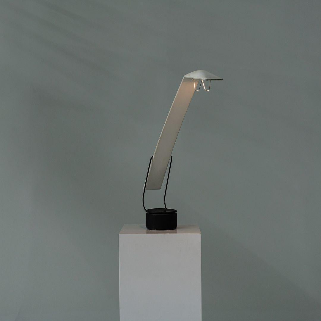 Lámpara de sobremesa Dove, años 80, de Mario Barbaglia y Marco Colombo, PAF Studio Plástico en venta