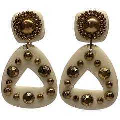 Retro 1980s Dramatic White Resin & Gold Stud Pendant Earrings