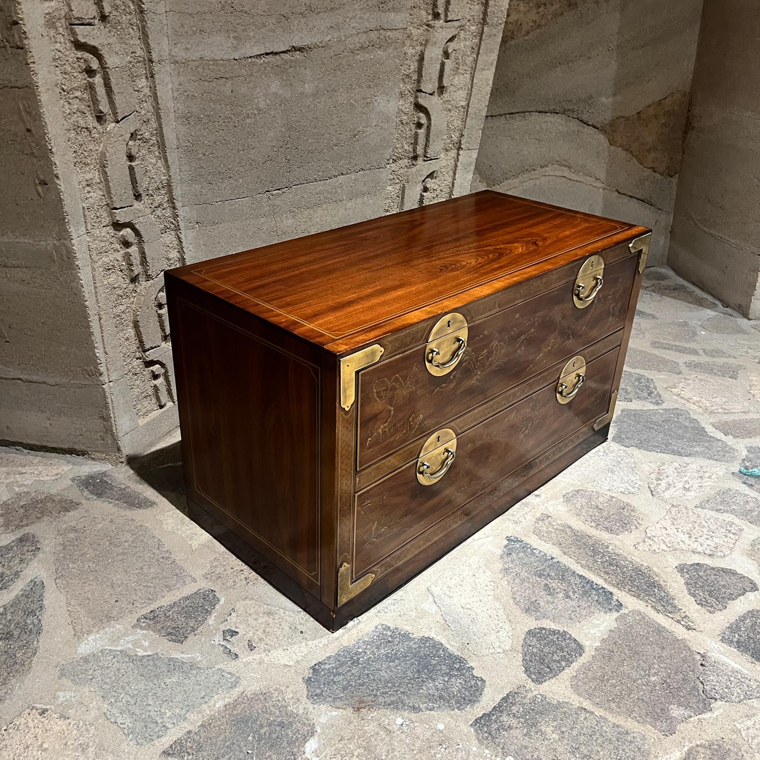 Cineserie Cassettiera anni '80 Drexel Et Cetera Collection Chinoiserie in vendita
