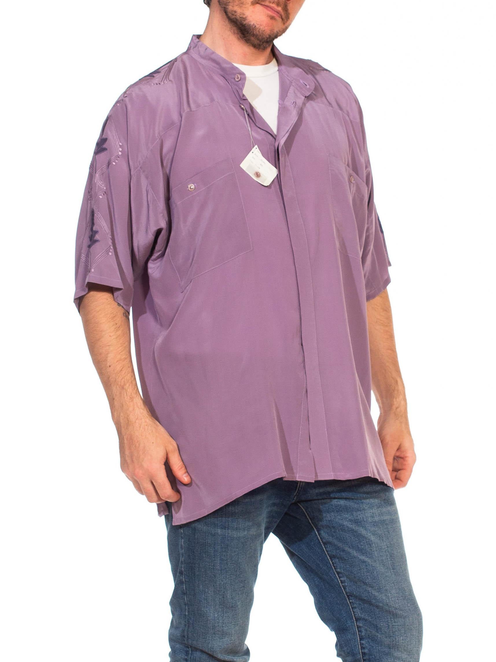 1980S Dusty Purple Hand Embroidered Silk Crepe De Chine Men's Shirt NWT In Excellent Condition In New York, NY