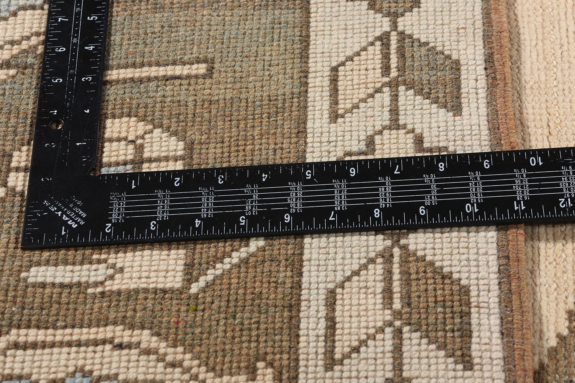 20th Century 1980's Earth-Tone Turkish Oushak Carpet with Modern Style For Sale