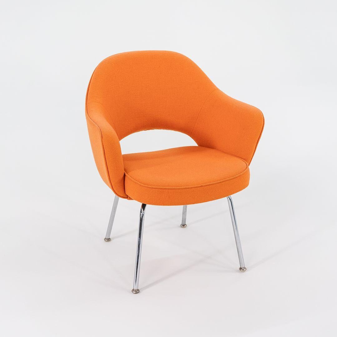 1980er Jahre Eero Saarinen für Knoll Schreibtisch oder Esszimmerstuhl in Hopsack-Stoff im Angebot 3