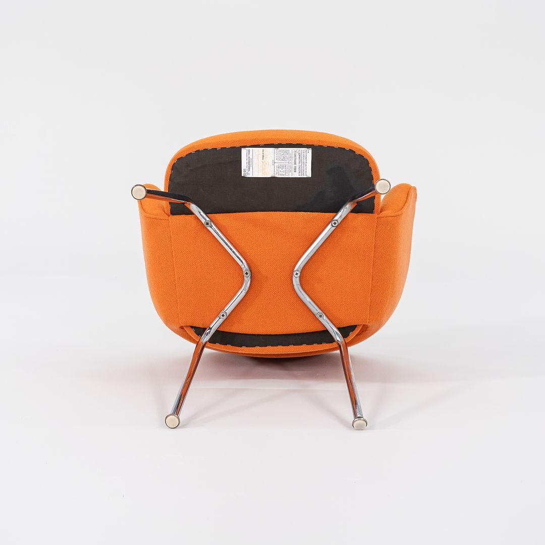 1980er Jahre Eero Saarinen für Knoll Schreibtisch oder Esszimmerstuhl in Hopsack-Stoff (Stahl) im Angebot