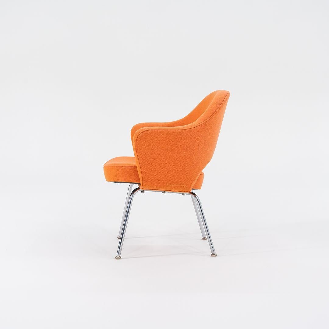 1980er Jahre Eero Saarinen für Knoll Schreibtisch oder Esszimmerstuhl in Hopsack-Stoff im Angebot 1