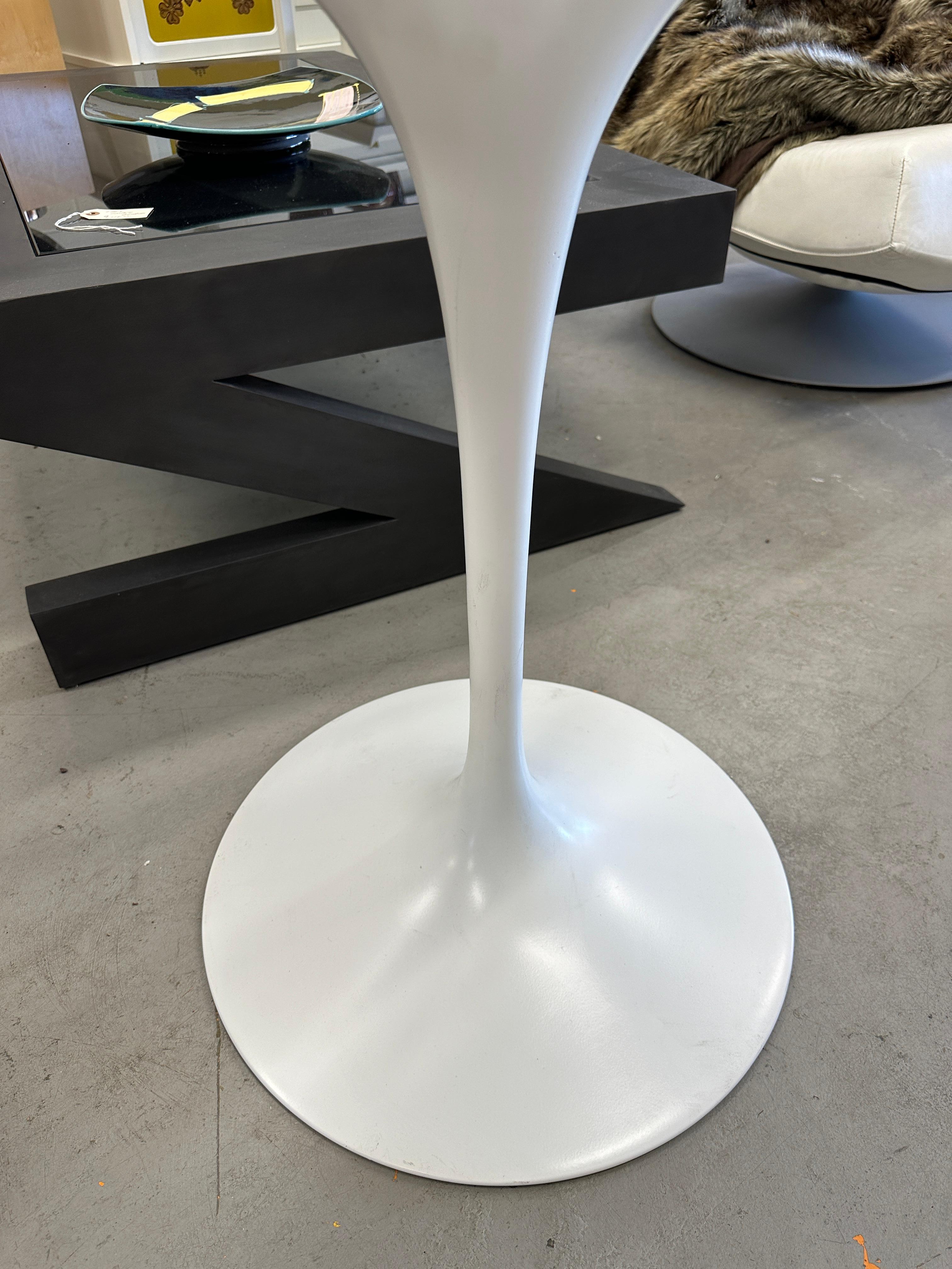 1980’s Eero Saarinen for Knoll Tulip Table with Marble Top In Good Condition In Palm Springs, CA
