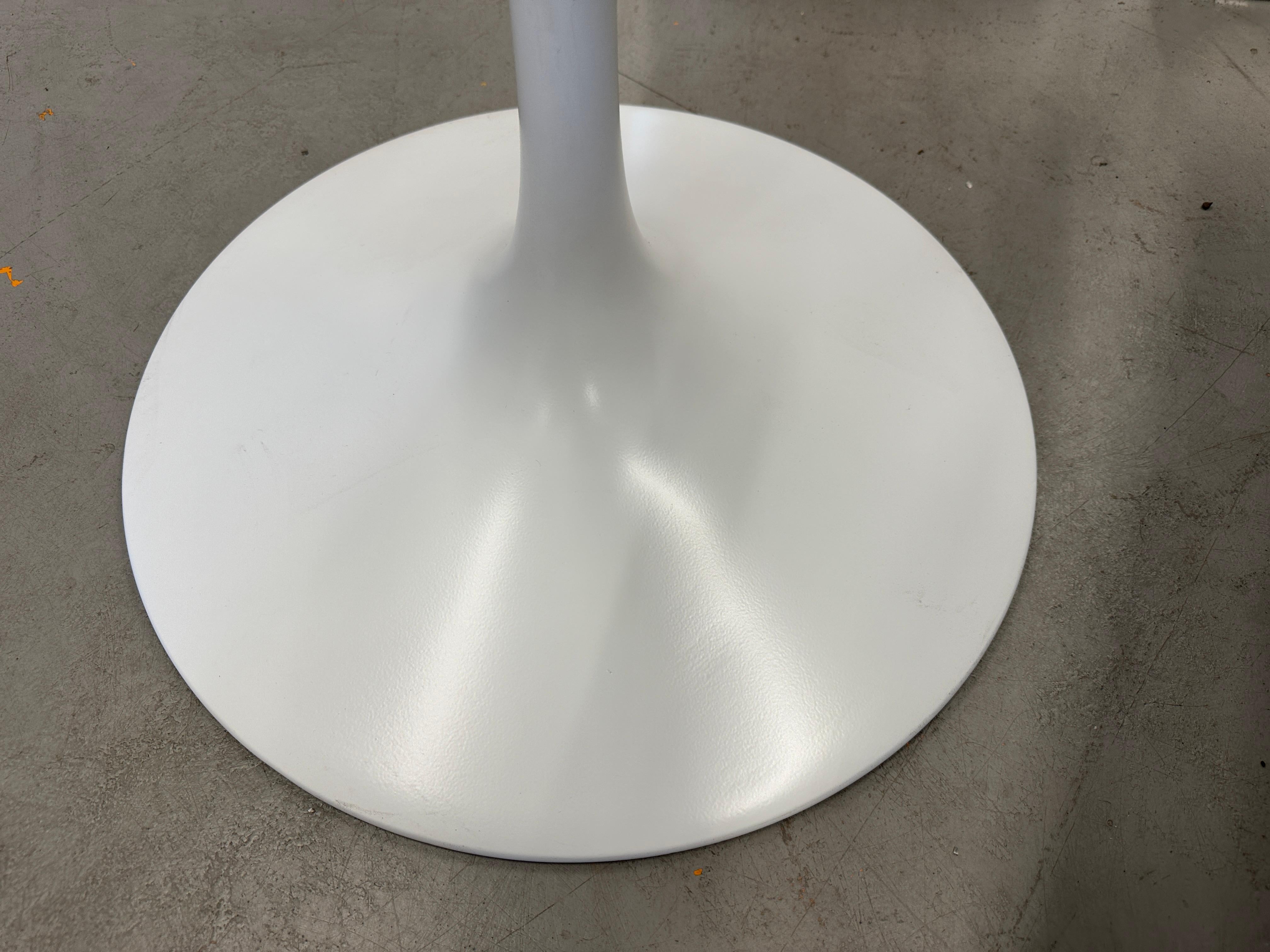 Late 20th Century 1980’s Eero Saarinen for Knoll Tulip Table with Marble Top