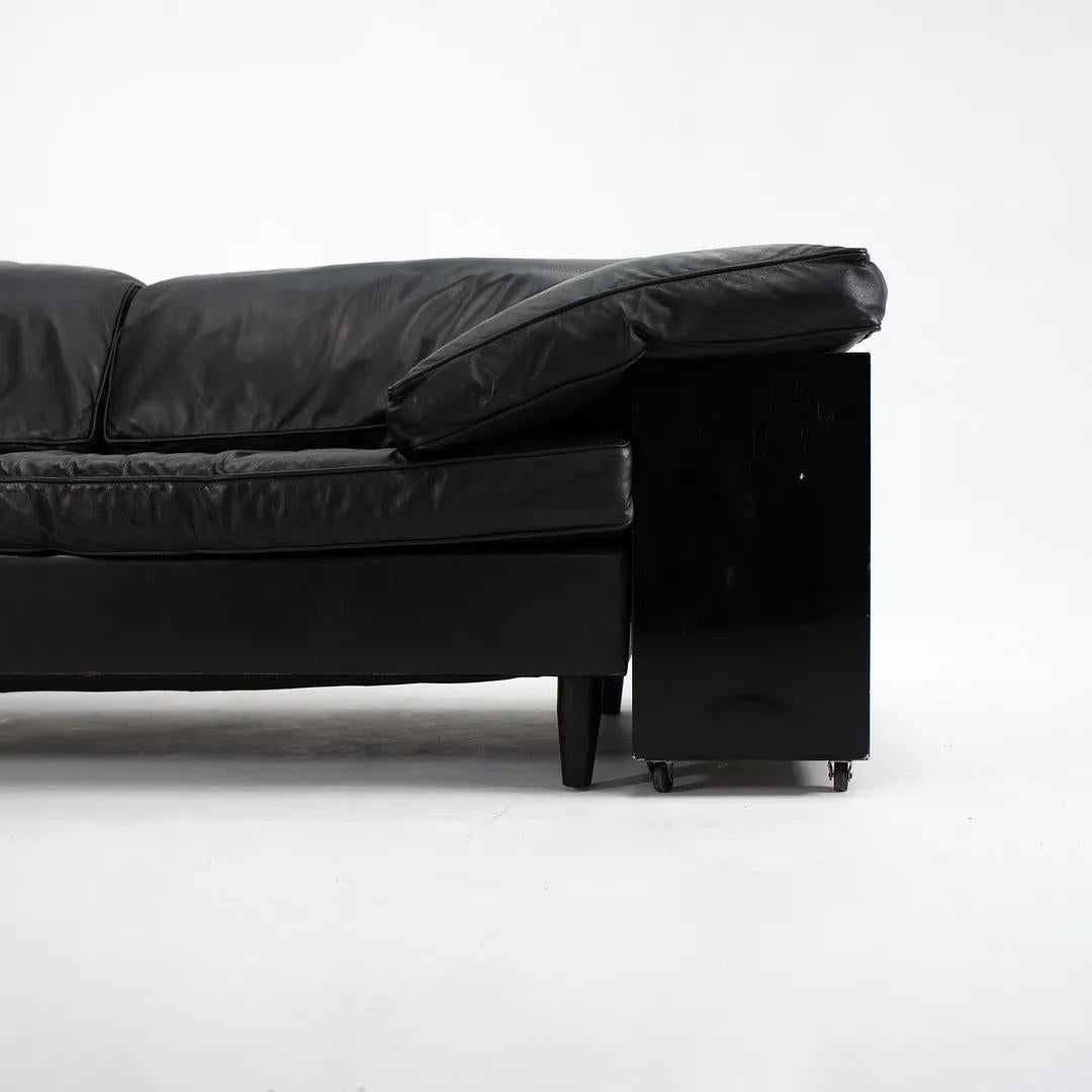 1980er Eileen Gray „Lota“ Sofa für ClassiCon aus schwarzem Leder und lackiertem Holz (Moderne) im Angebot