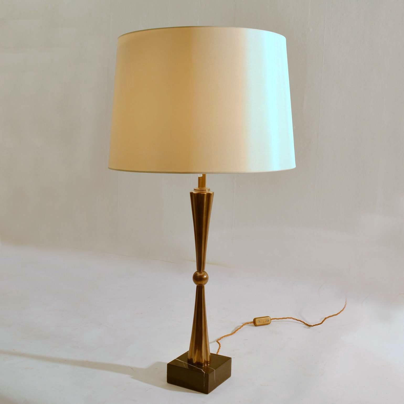 Hollywood Regency French Table Lamps in Bronze / Brass on Marble Black Bases