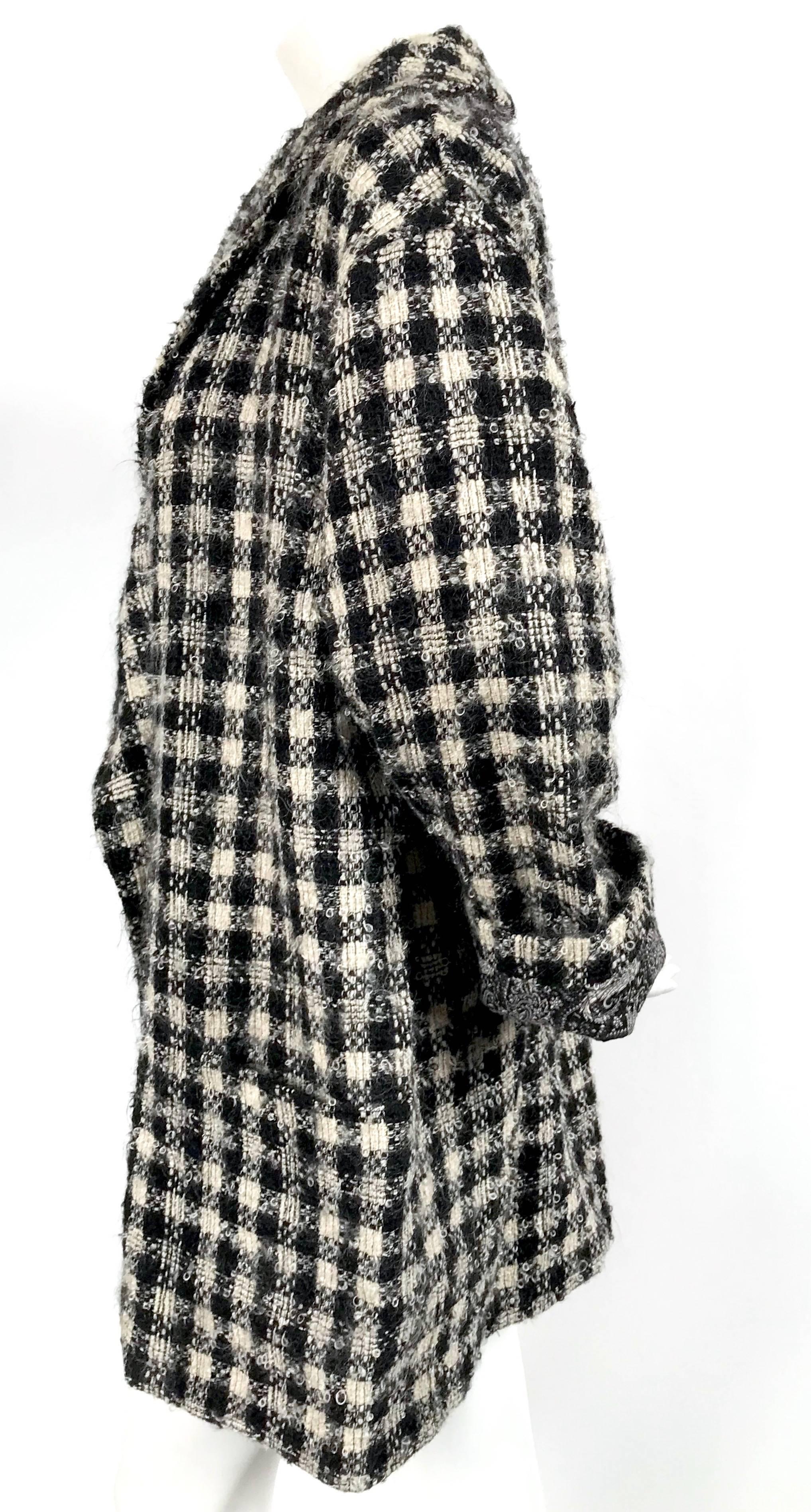 Black 1980's EMANUEL UNGARO PARALLELE houndstooth mohair coat with paisley lining