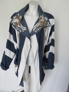Veste en denim et cuir embellie des années 1980