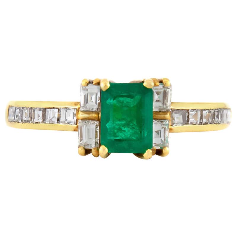 Beautiful Emerald Wedding Band with Diamonds on the Side Ring For Sale ...