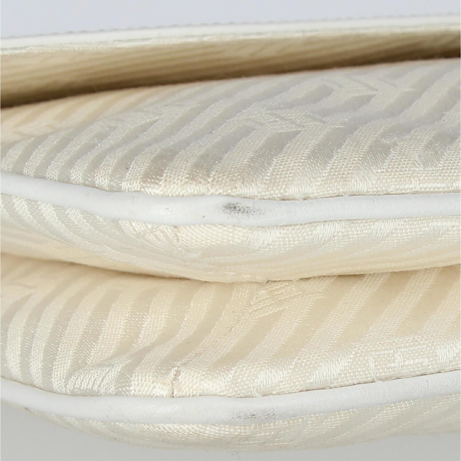 1980s Emilio Pucci white jacquard fabric shoulder bag For Sale 4