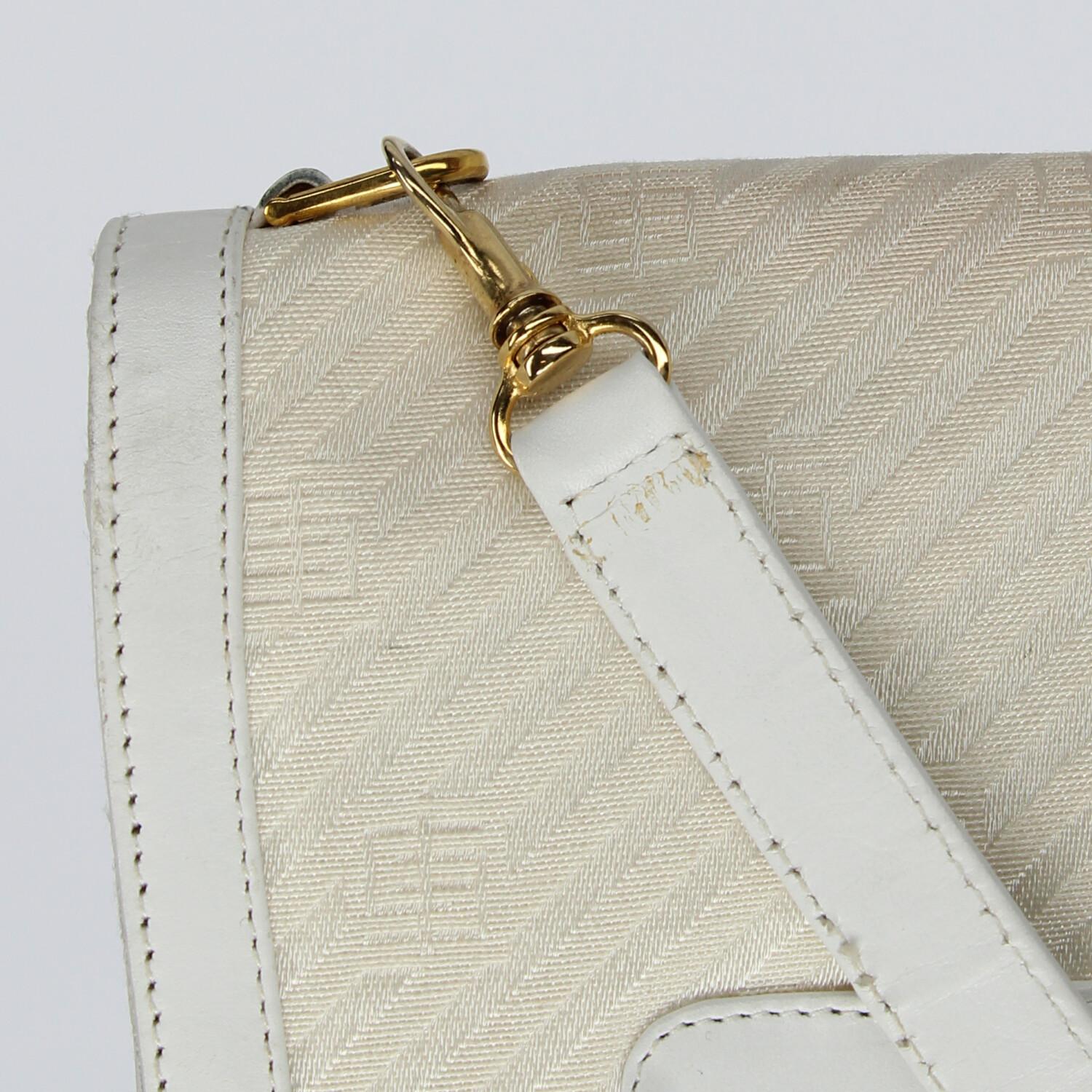 1980s Emilio Pucci white jacquard fabric shoulder bag For Sale 7
